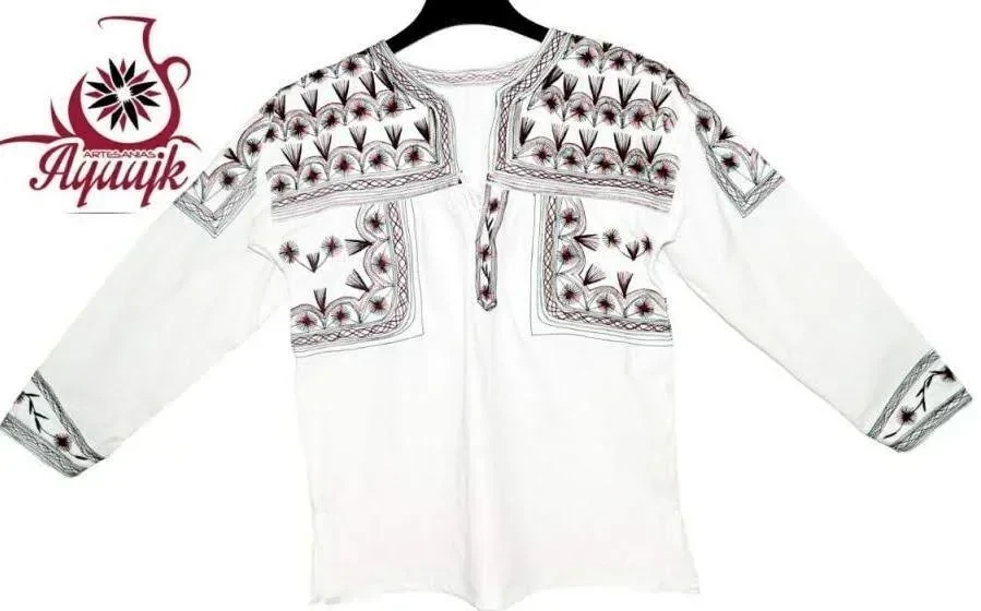 Blusa artesanal 004