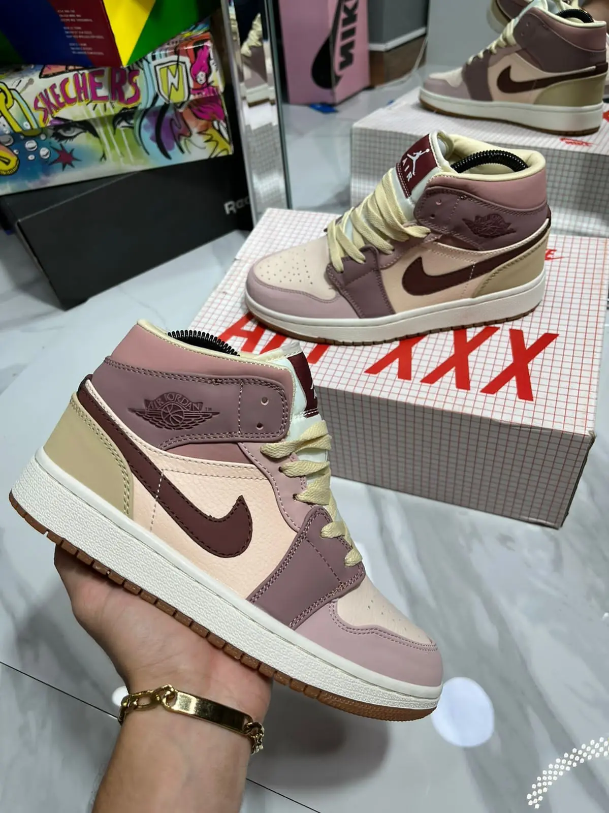 JORDÁN RETRO 1 UNISEX AAA 4