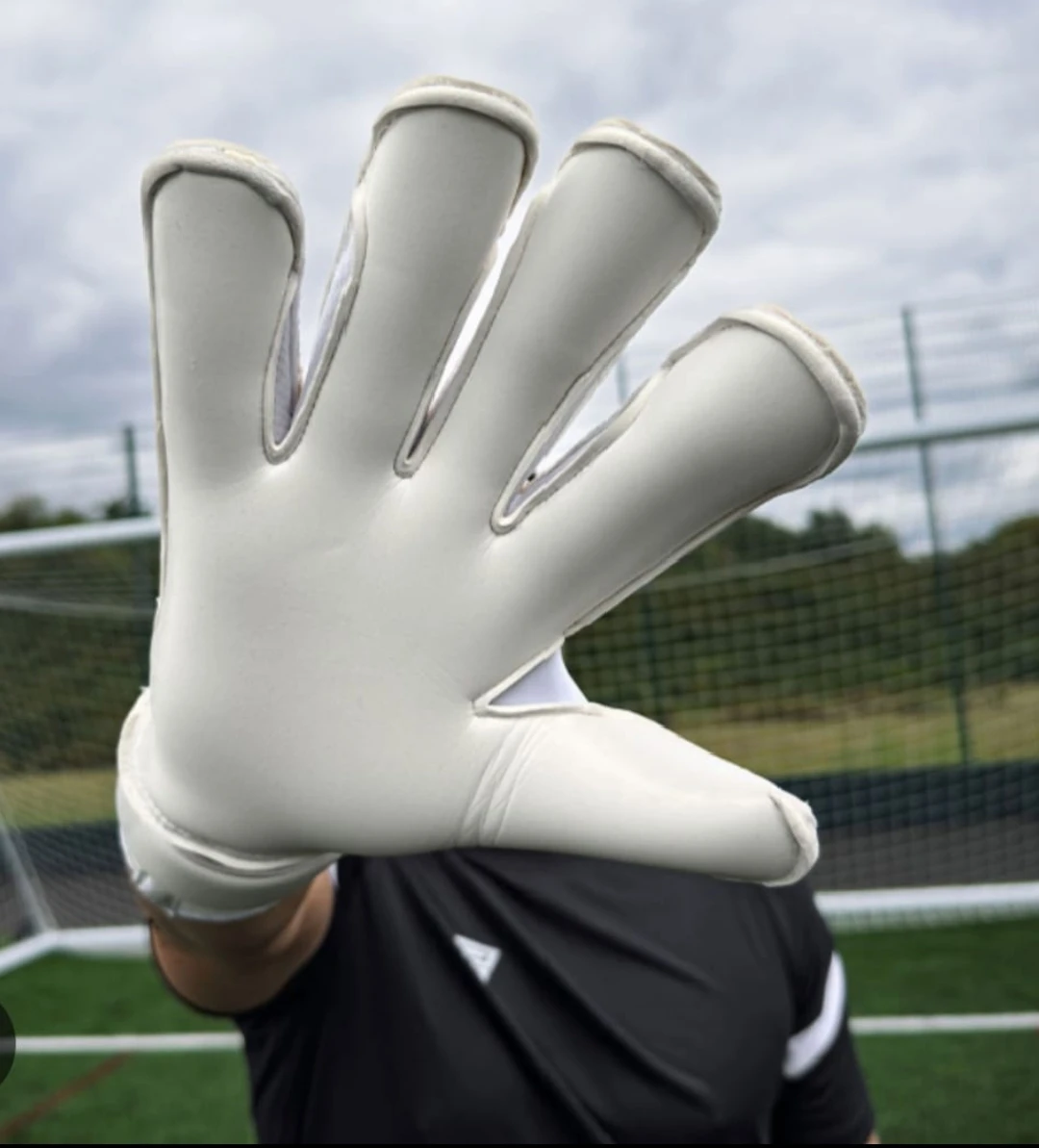 GUANTES PREDATOR  2