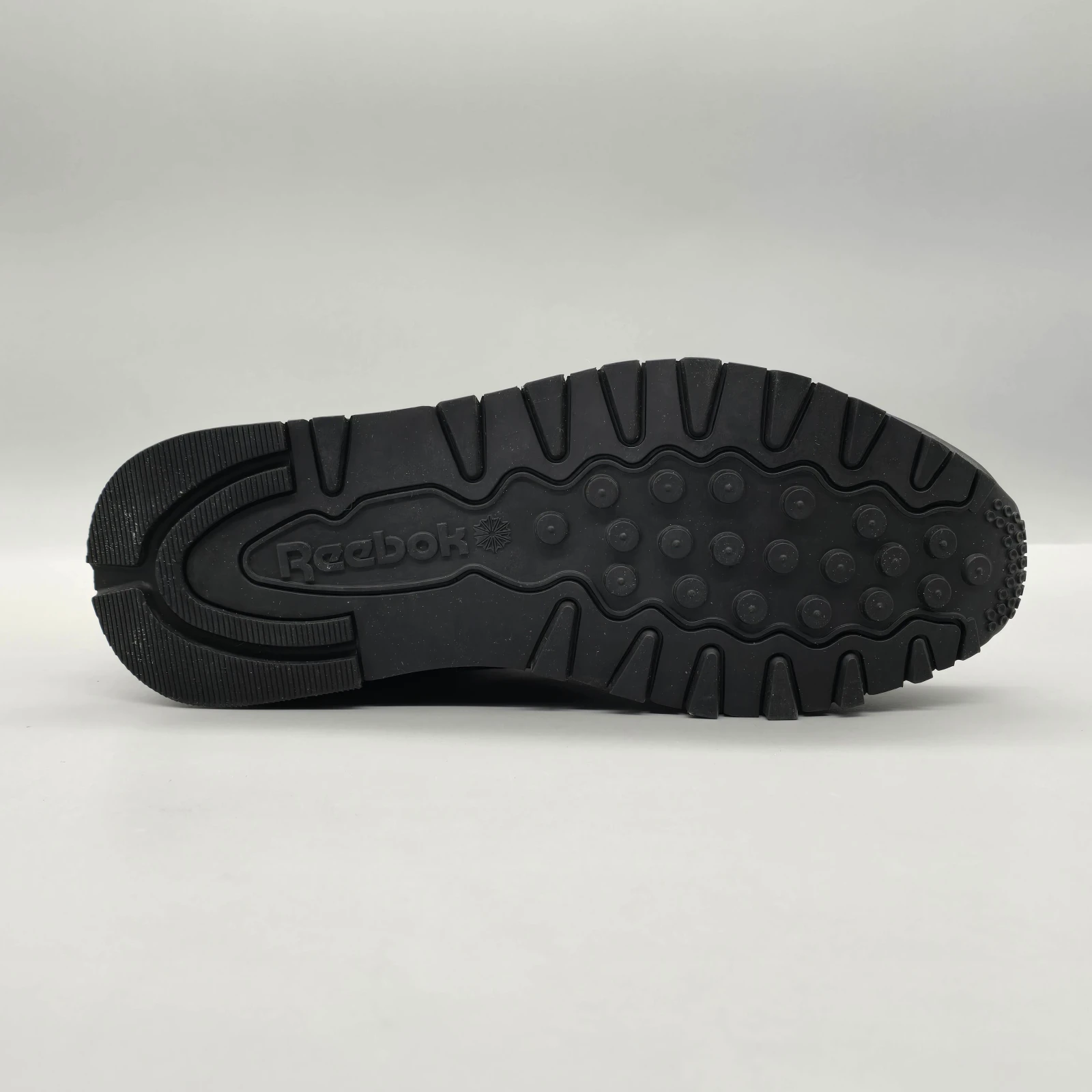 TENIS REEBOK CLASSIC LEATHER  6