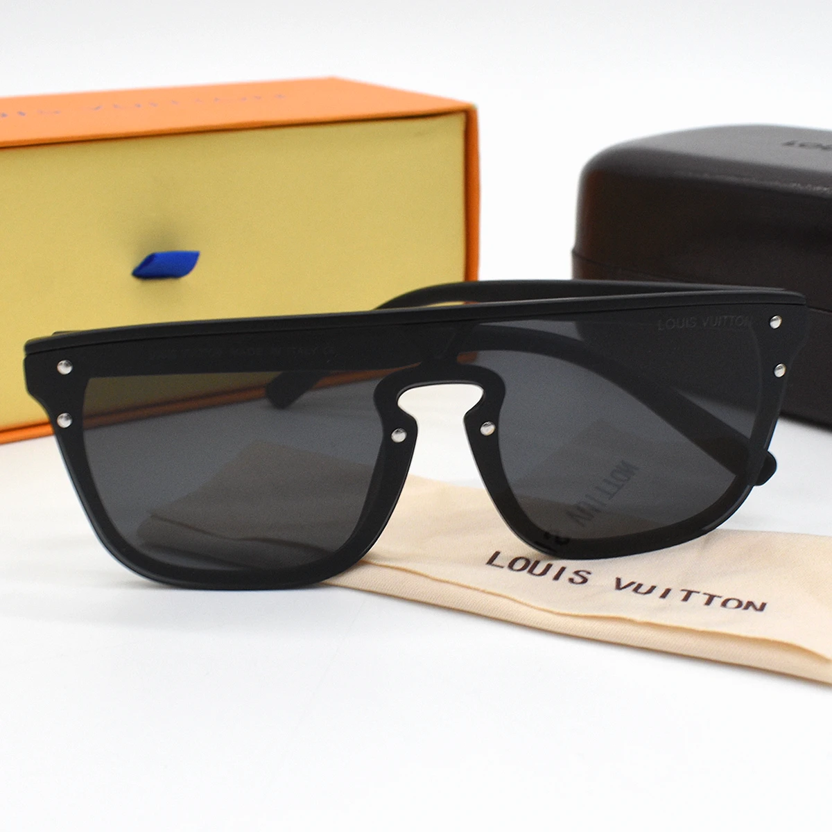 Gafas de sol LV 4