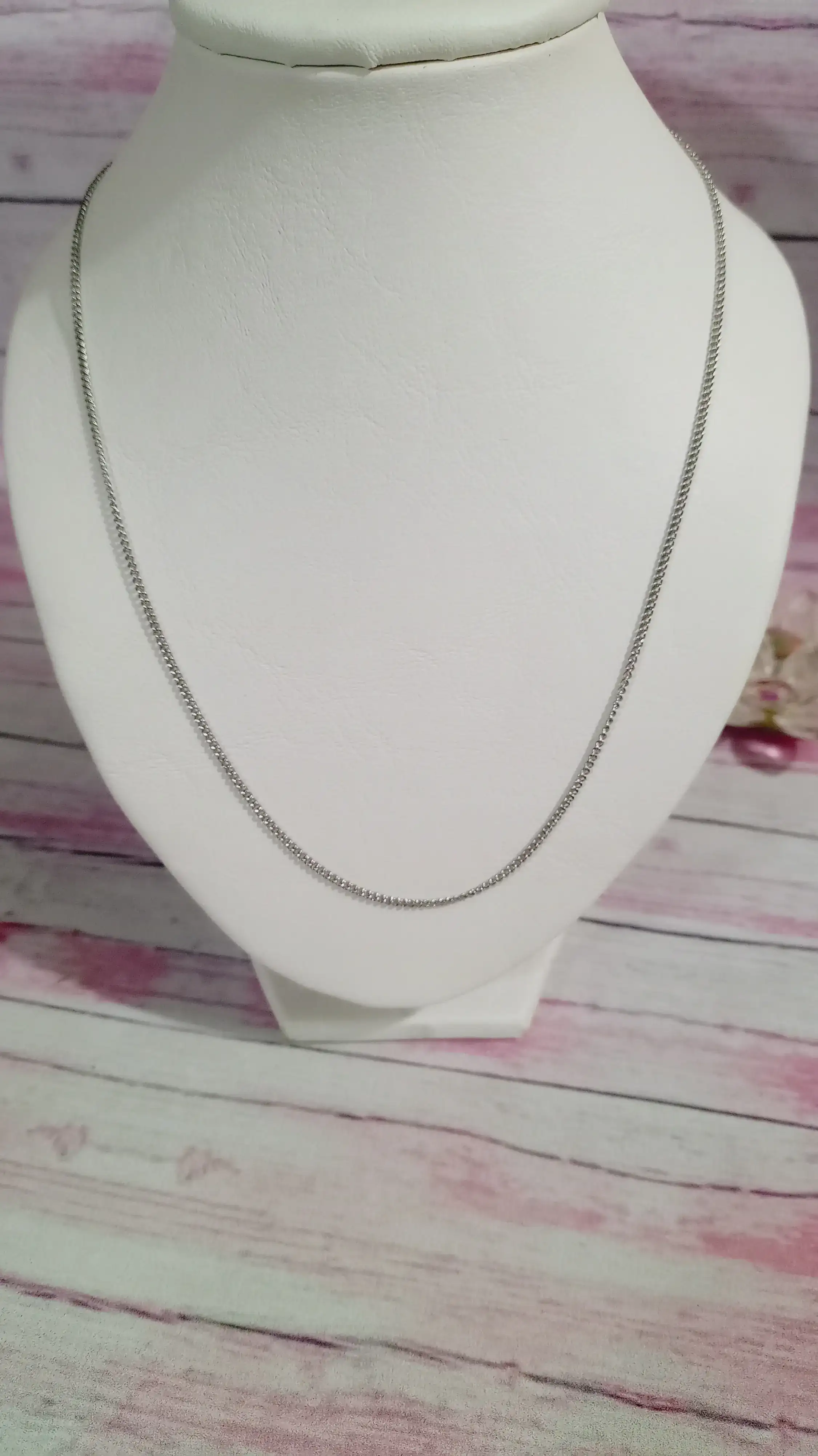 Cadena simple,para los dijes más livianos!!!!😍 2