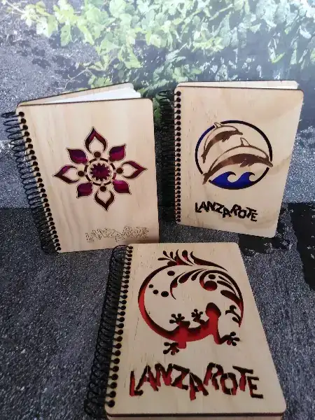 Libreta personalizada 90 hojas cuadros o rayas 