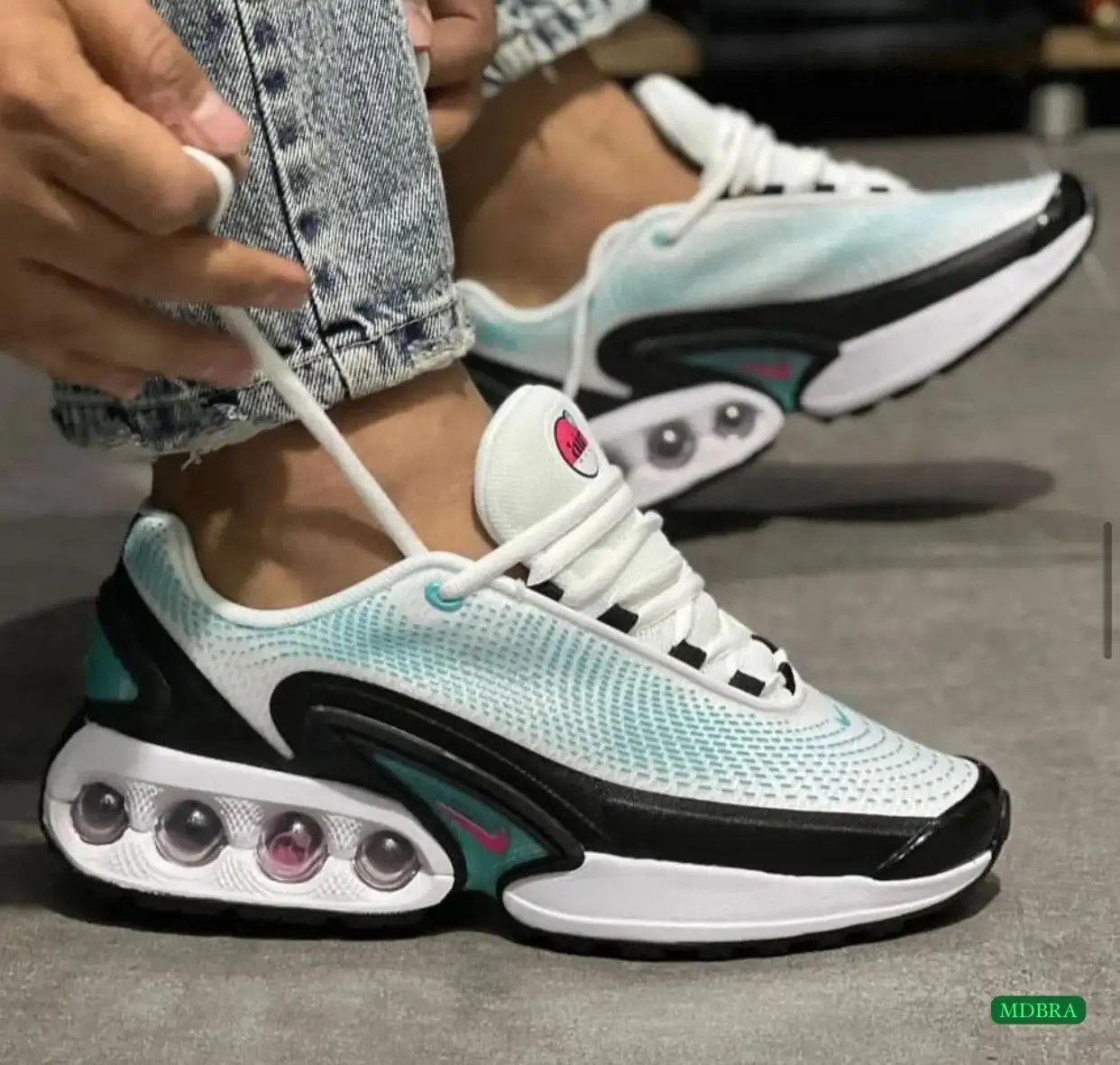 NIKE DN 4