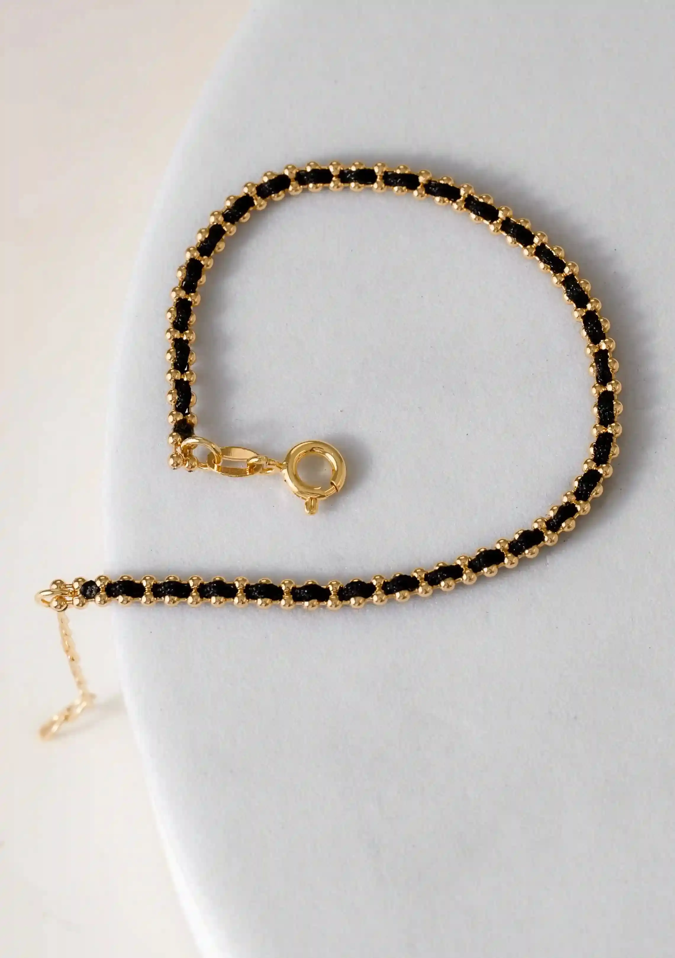 Pulsera Hilo Laminado 15cms + Extensor  3