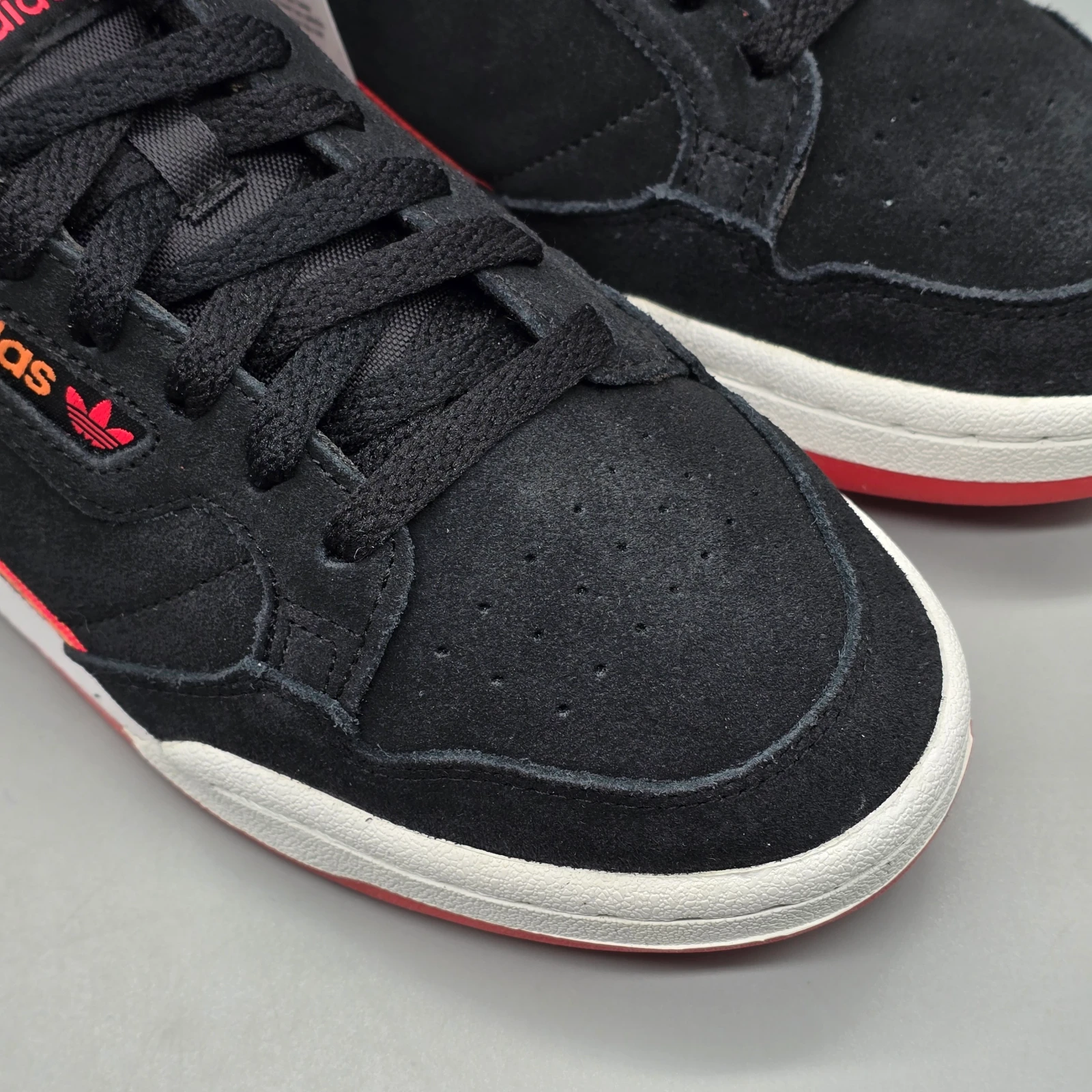 ADIDAS CONTINENTAL 80 4