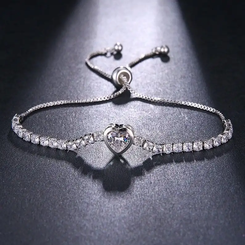 Pulsera Corazón Circones Plateada REF: L091 2