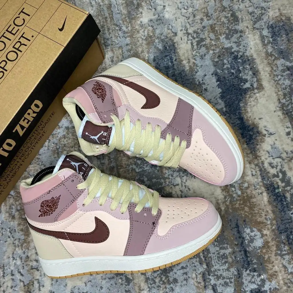 NIKE JORDAN RETRO 1  🙋DAMA 3