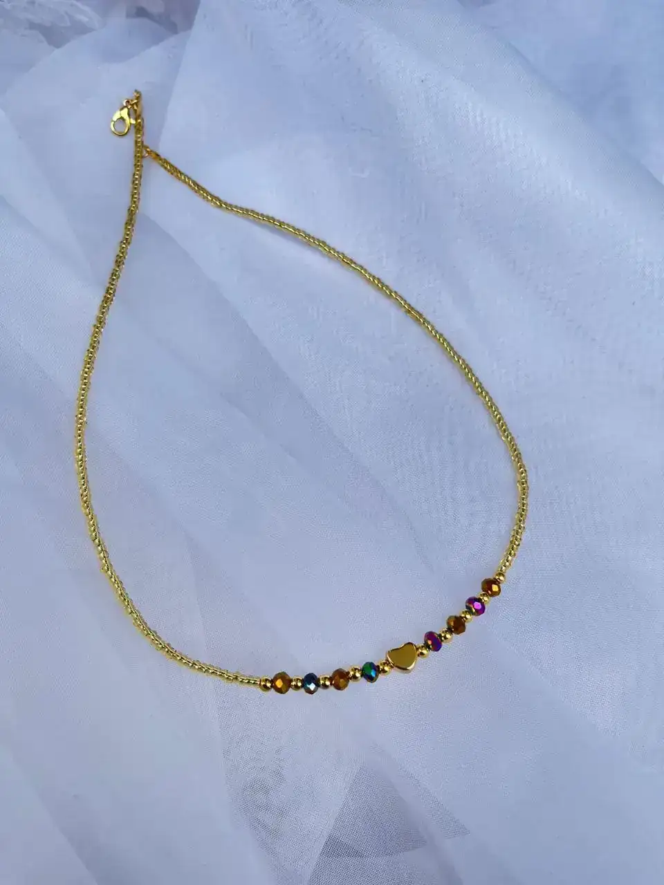 CHOKER CHIC