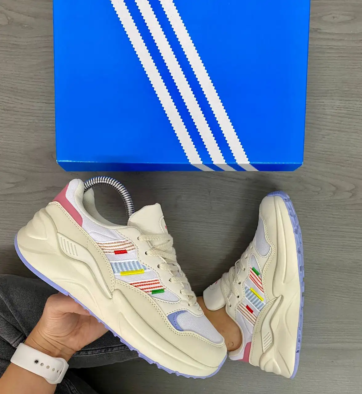 ADIDAS 🙋DAMA