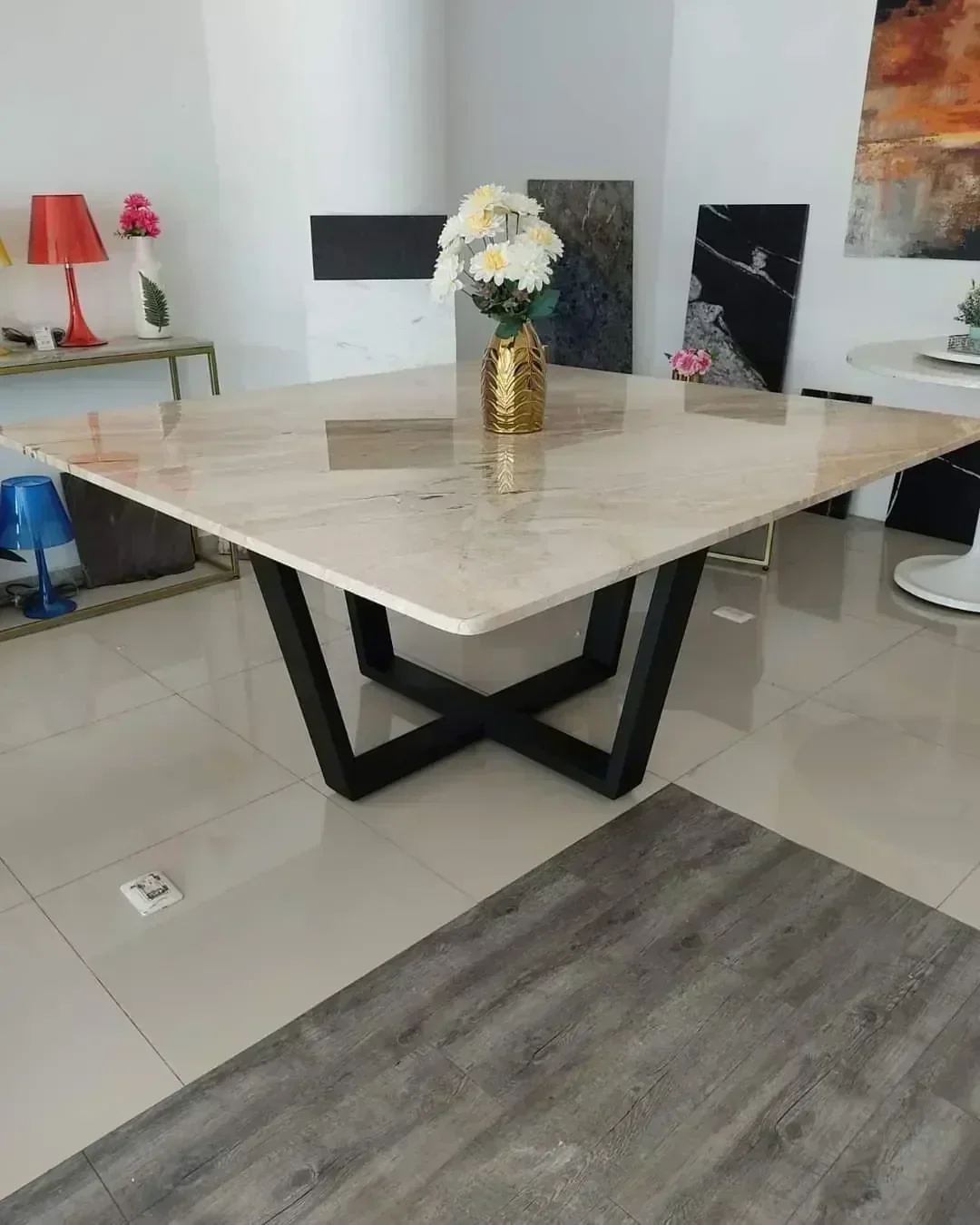 MESA LIRIO 1.50  4