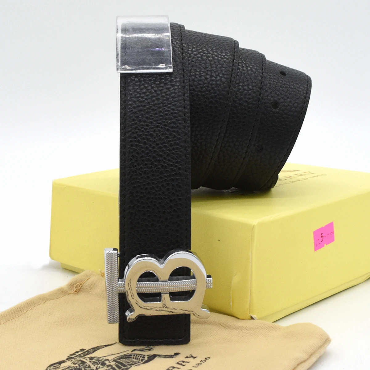 Cinturon Burberry  4