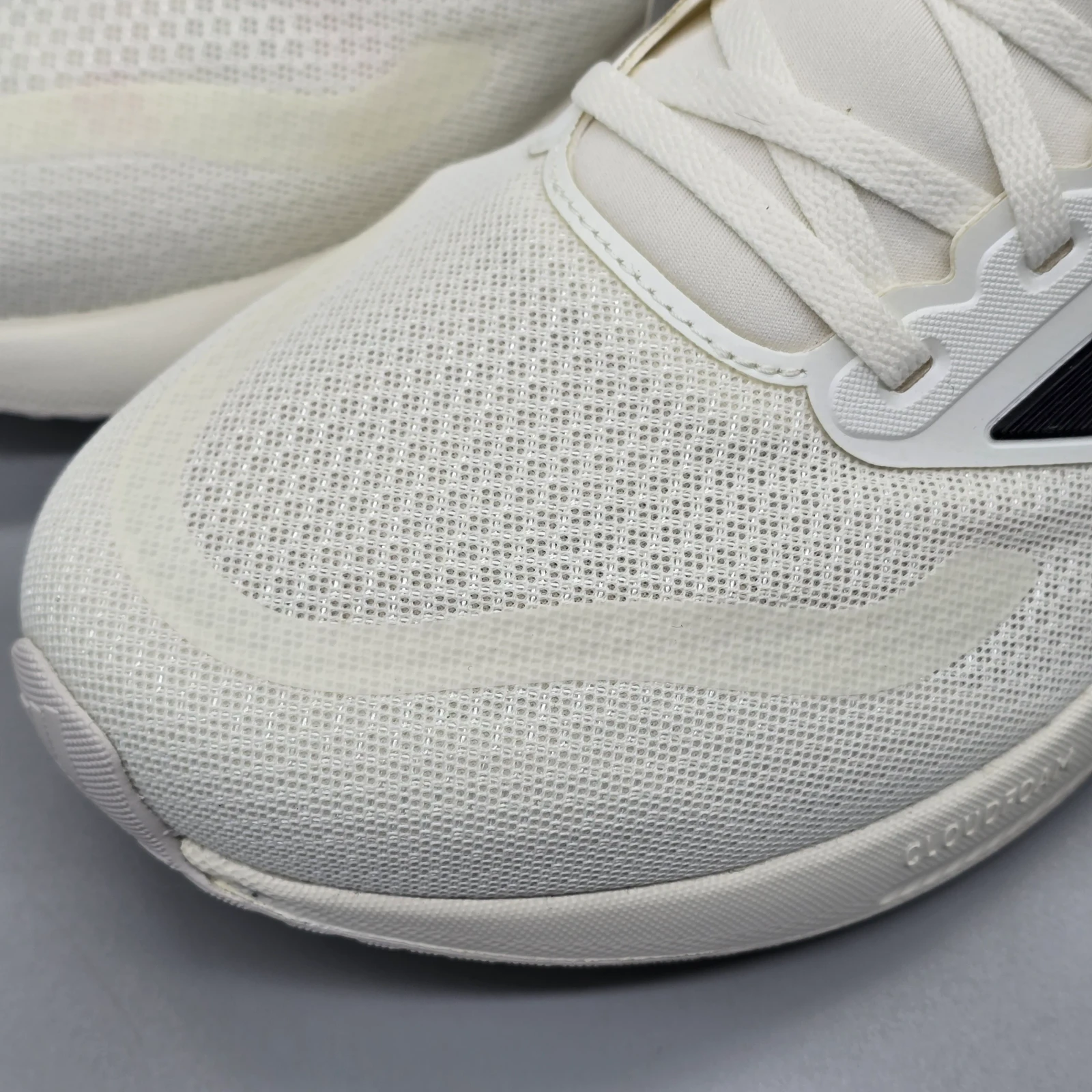 ADIDAS RUNFALCON 5  5