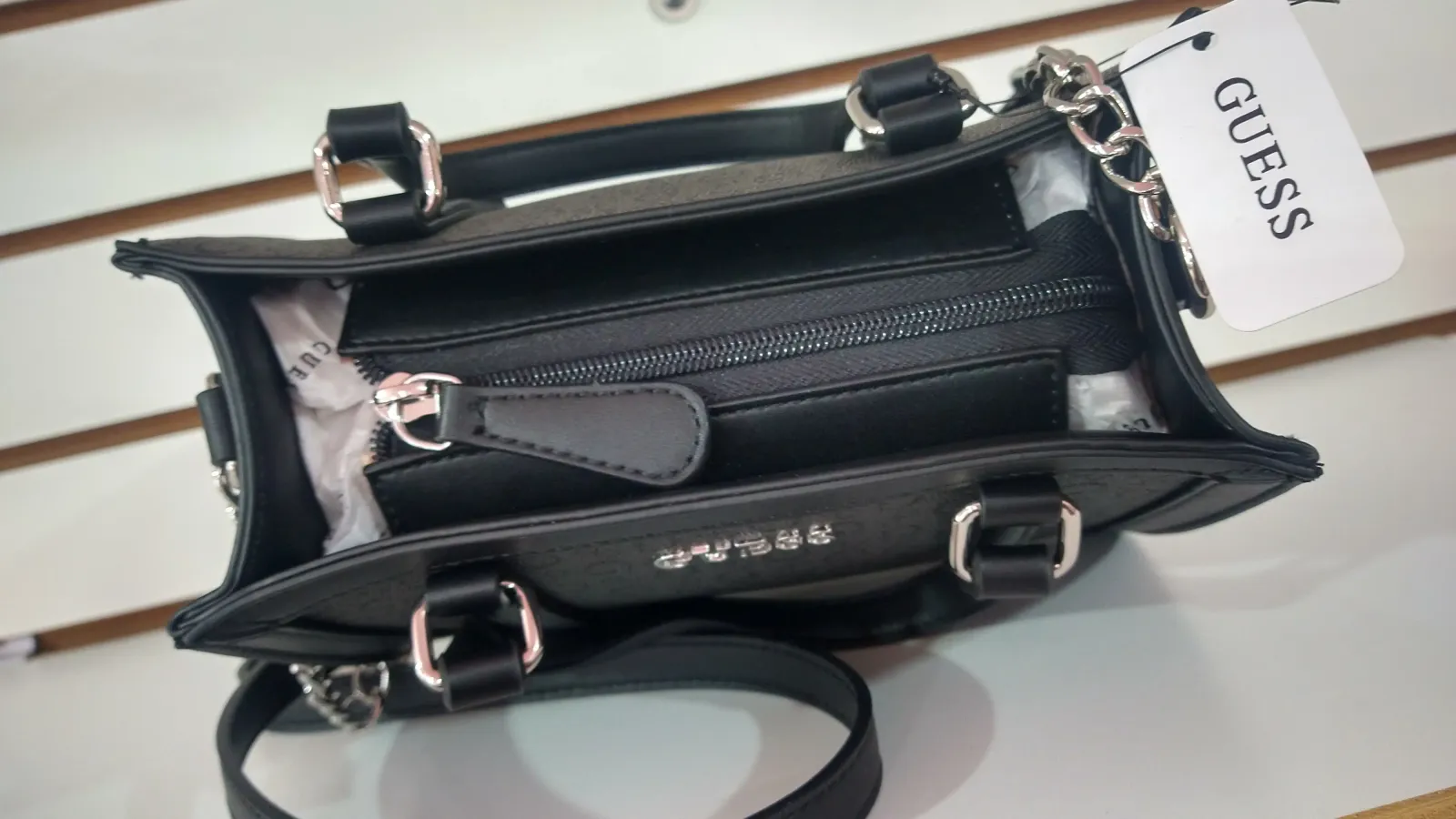 Bolsa guess  2