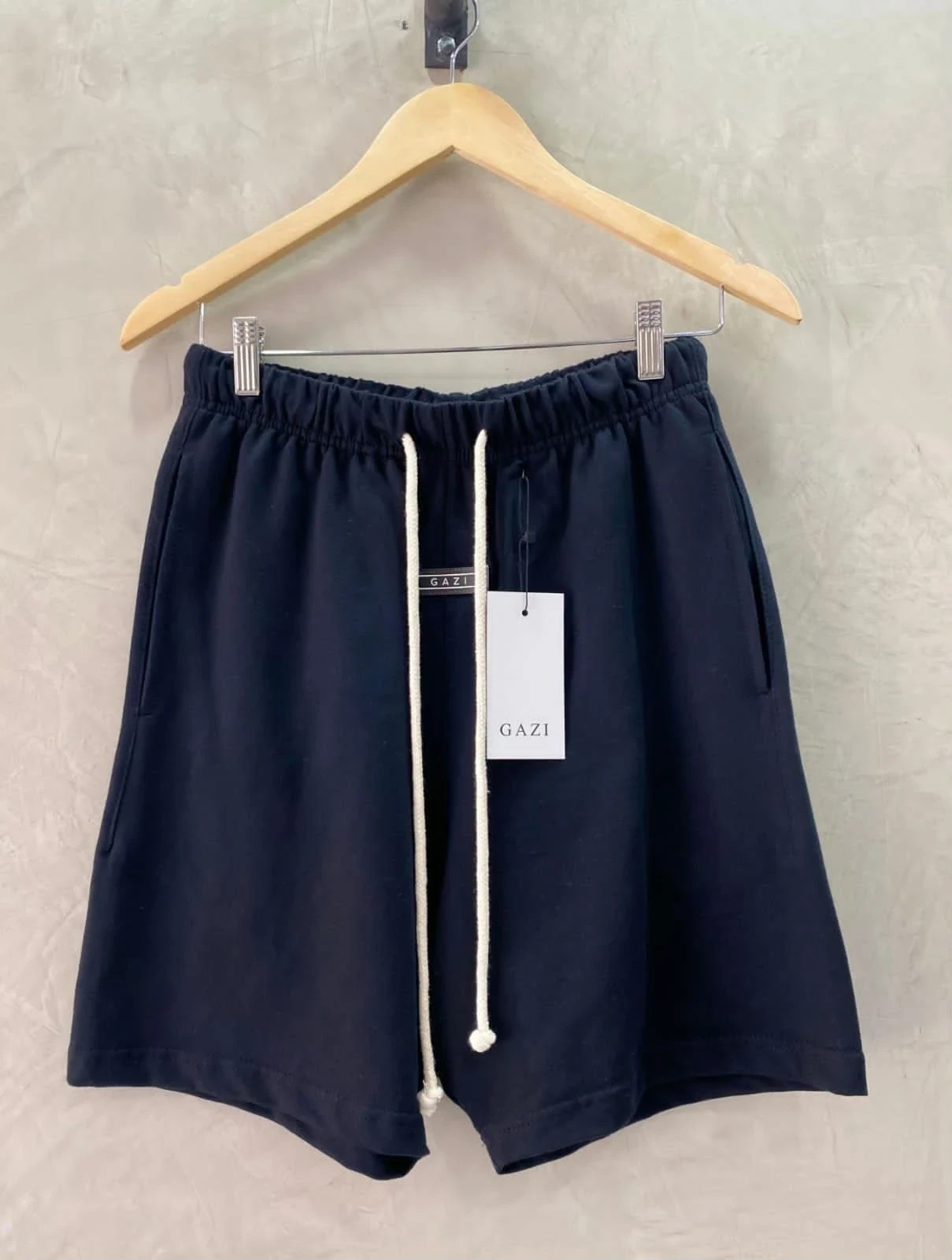 OVERZISE SHORT 