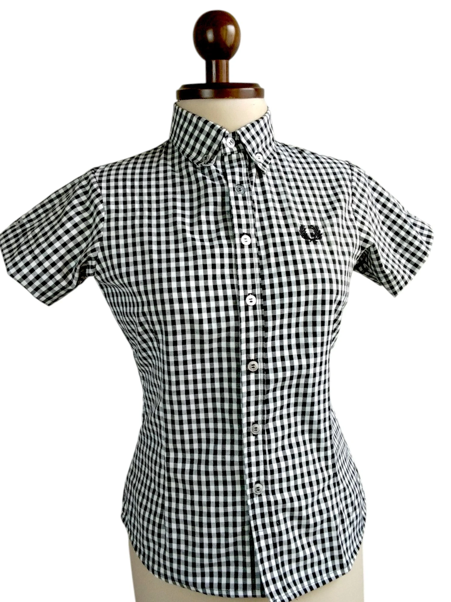 Camisa cuadros pequeños negros y blancos