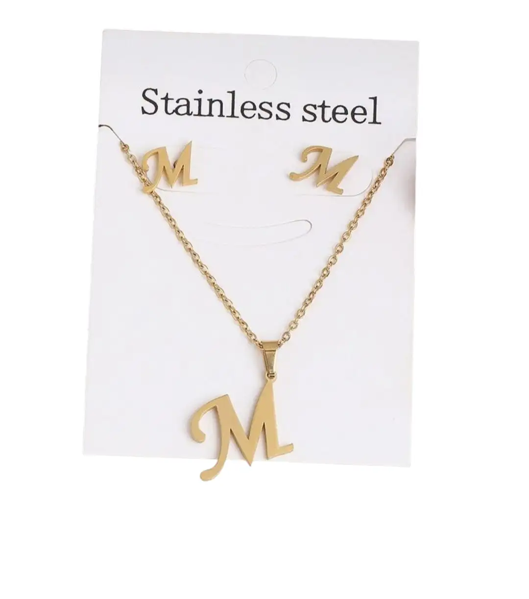 Cadena y aretes inicial 