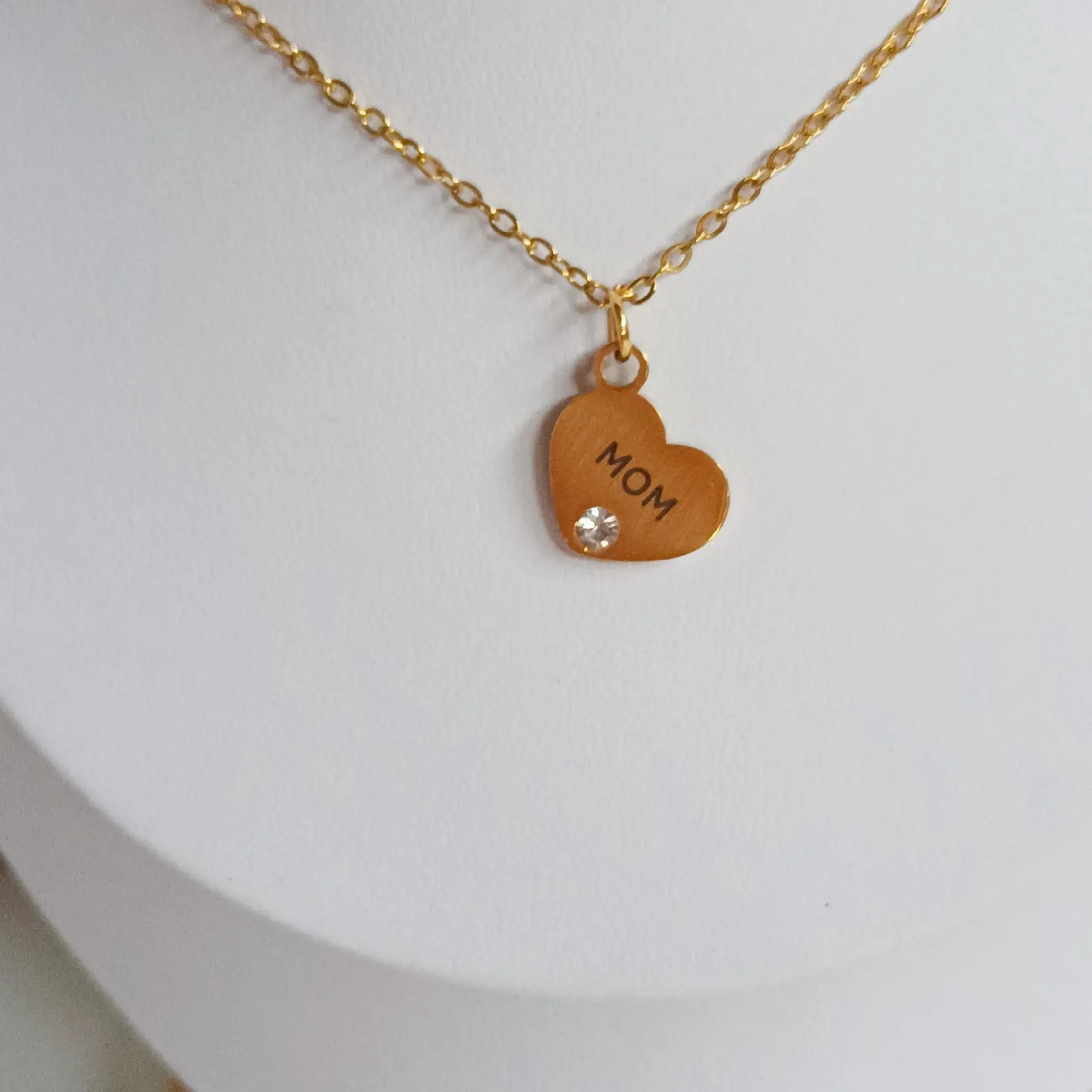 Collar Mom  2