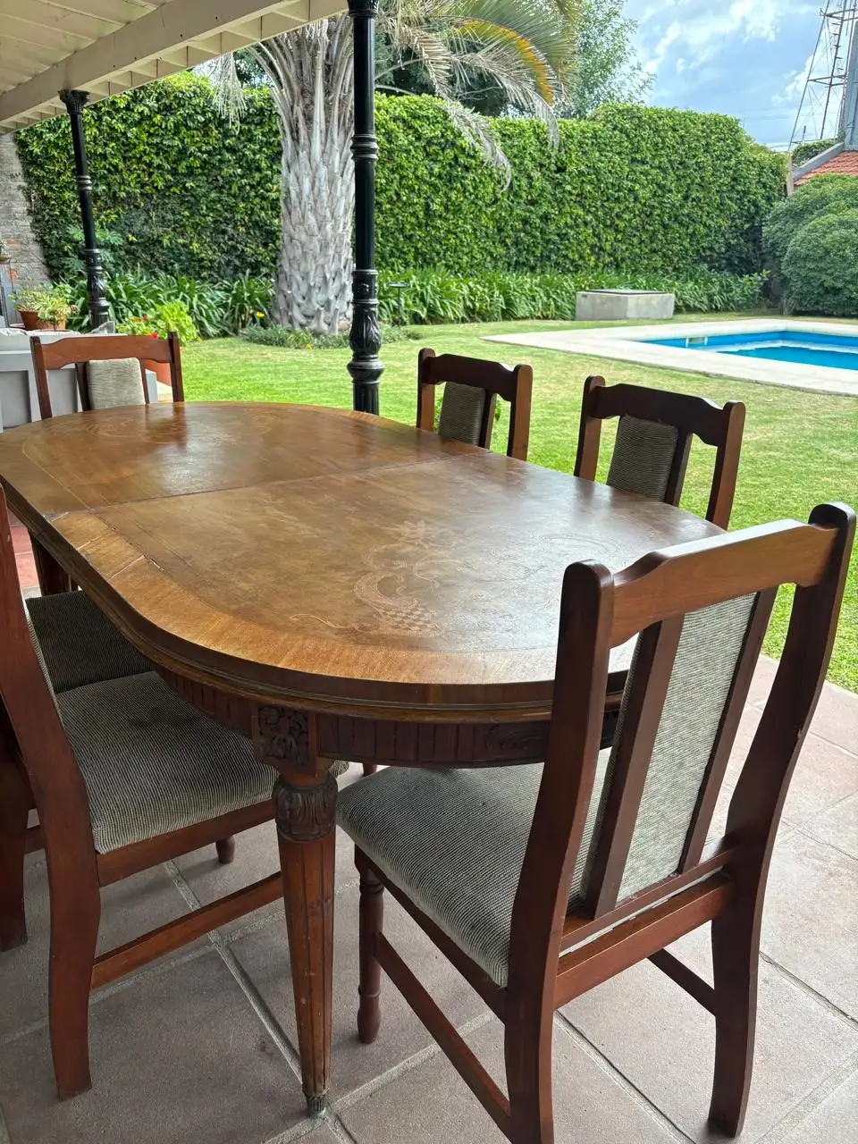 Mesa cedro:1,90mts largo por 1mts ancho , y con alargue 2,50mts de largo 3