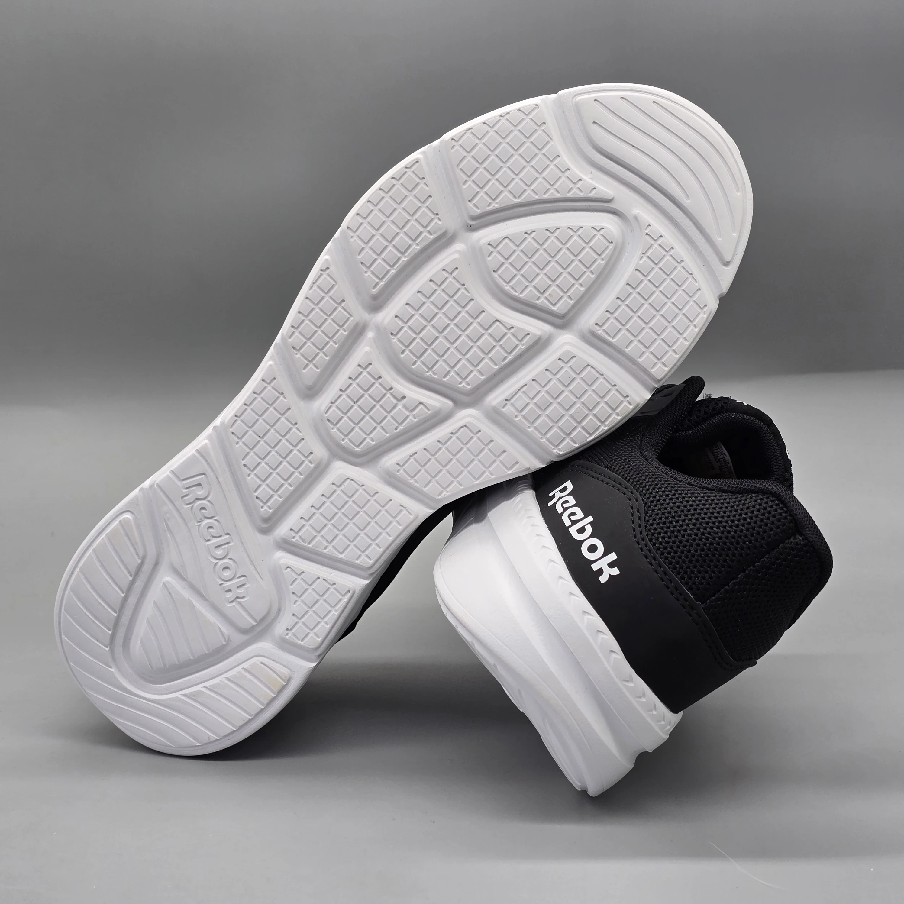 REEBOK QUICK JOGGER 9