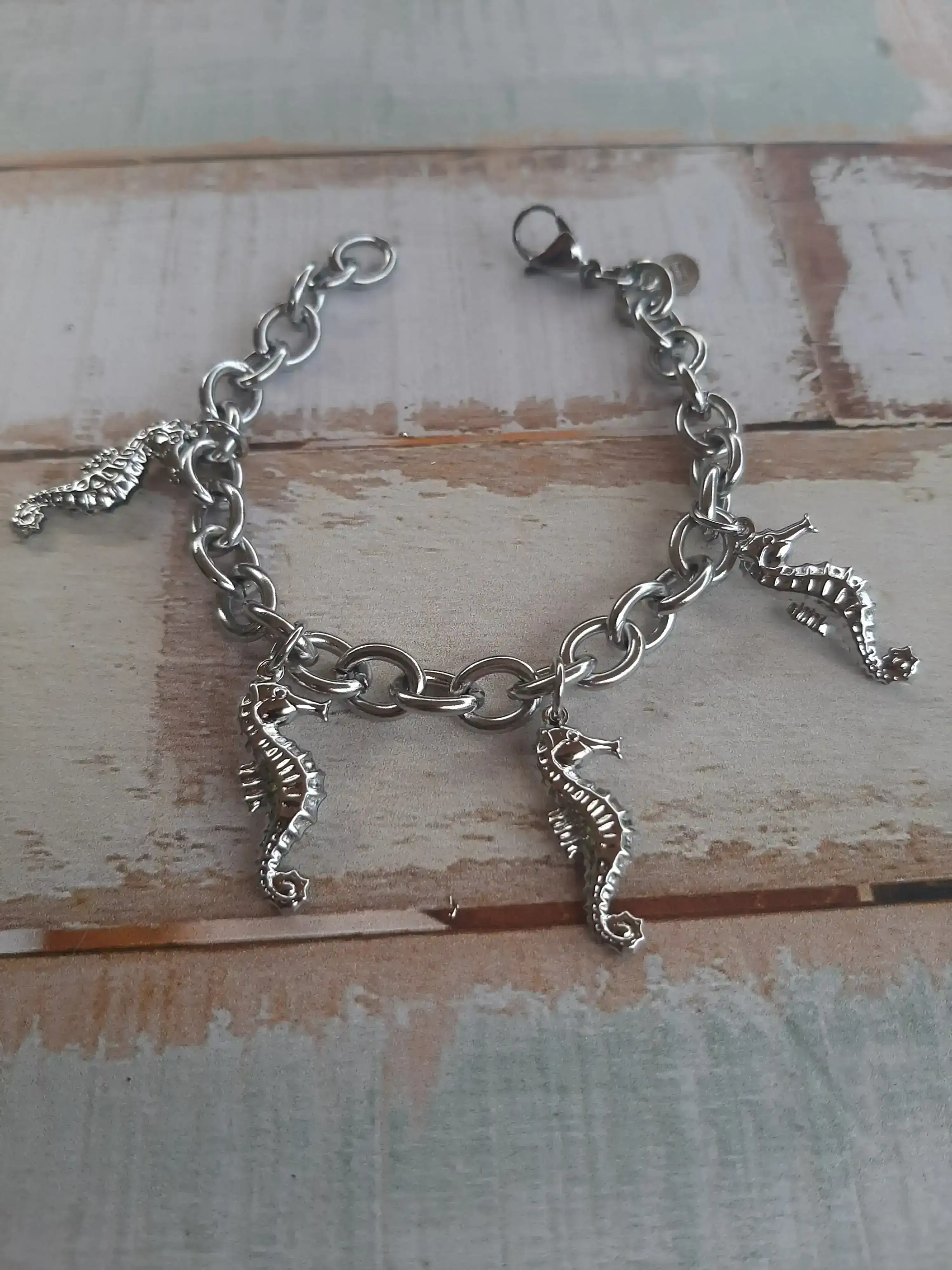 Pulsera de acero
