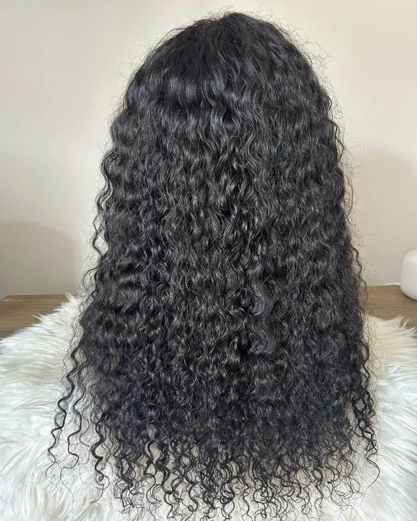 Peluca Rizos de agua 24”  3