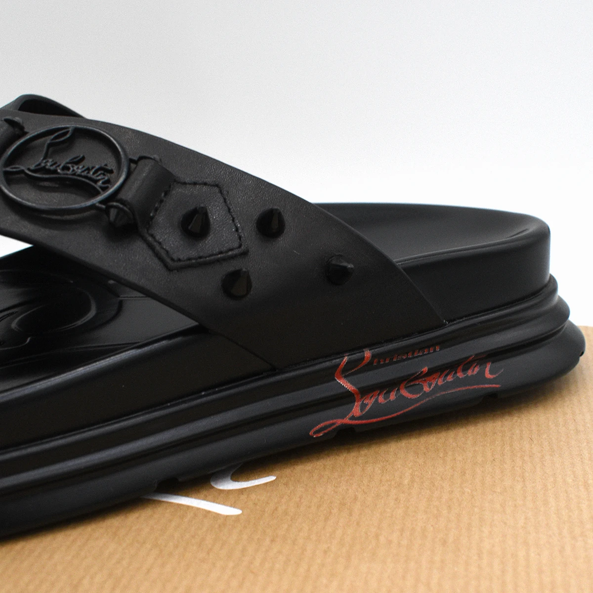 SANDALIA LOUBOUTIN  4