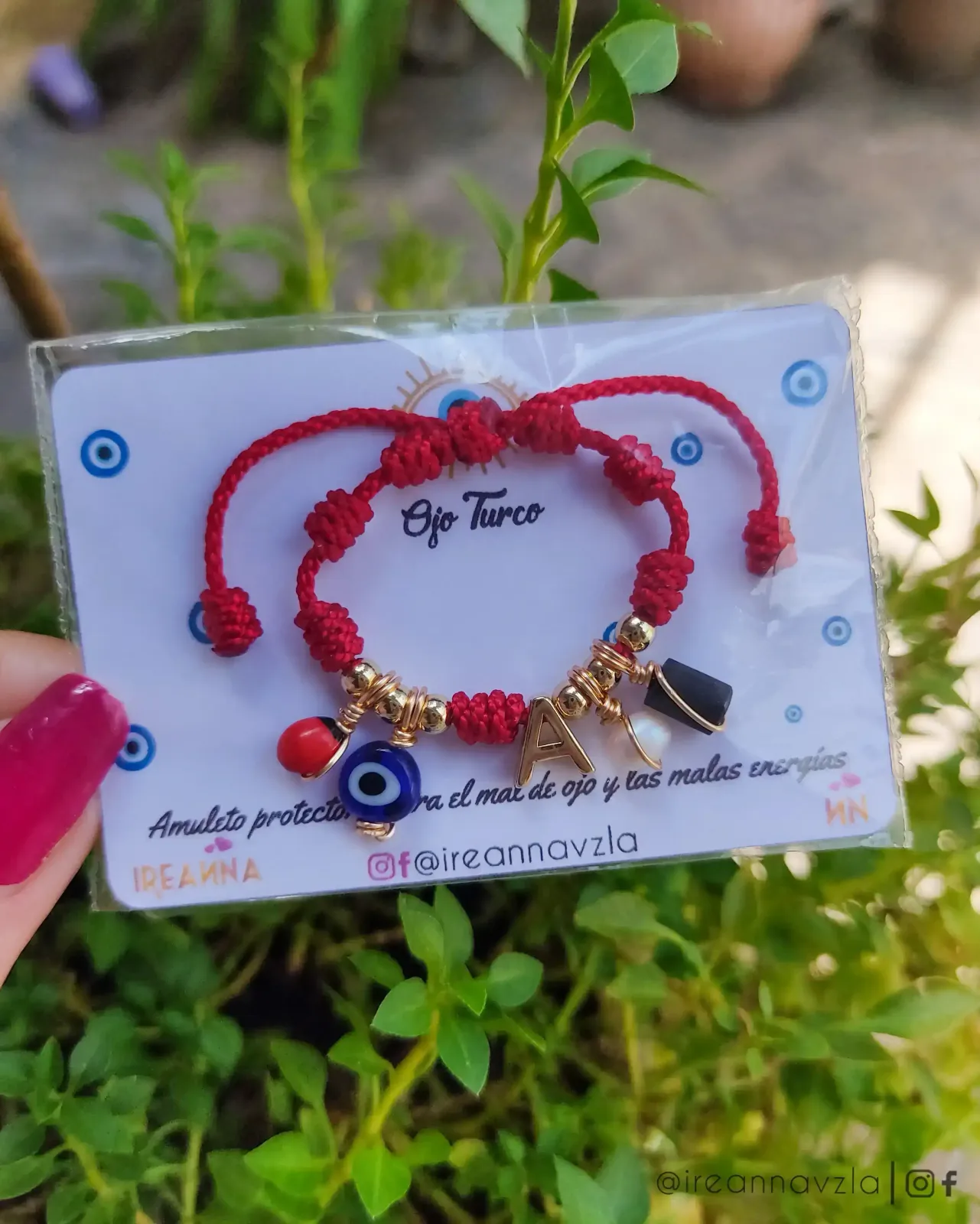 Pulsera bebé protección con inicial 3