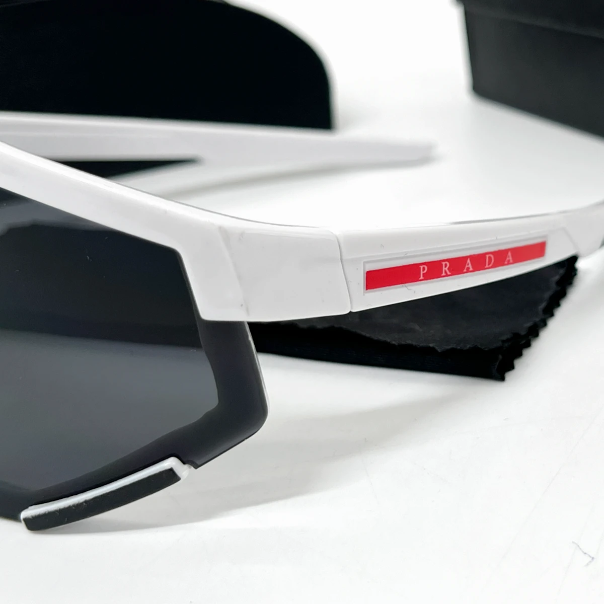 Gafas de sol Prada 4
