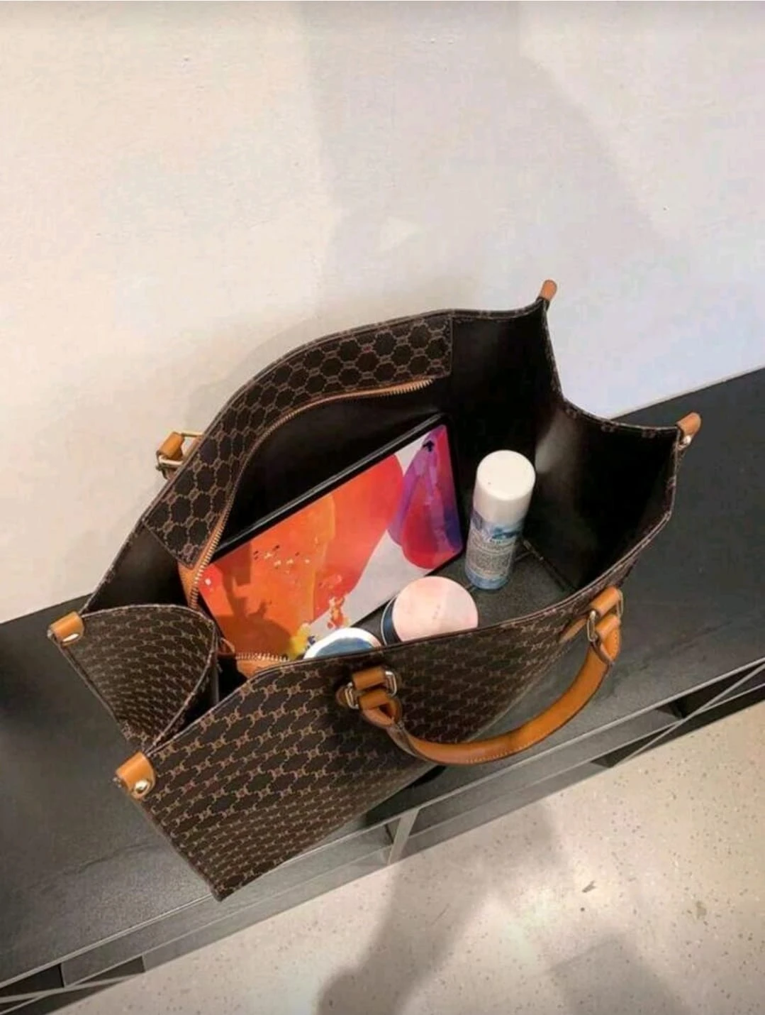 Bolso elegante amplio  2