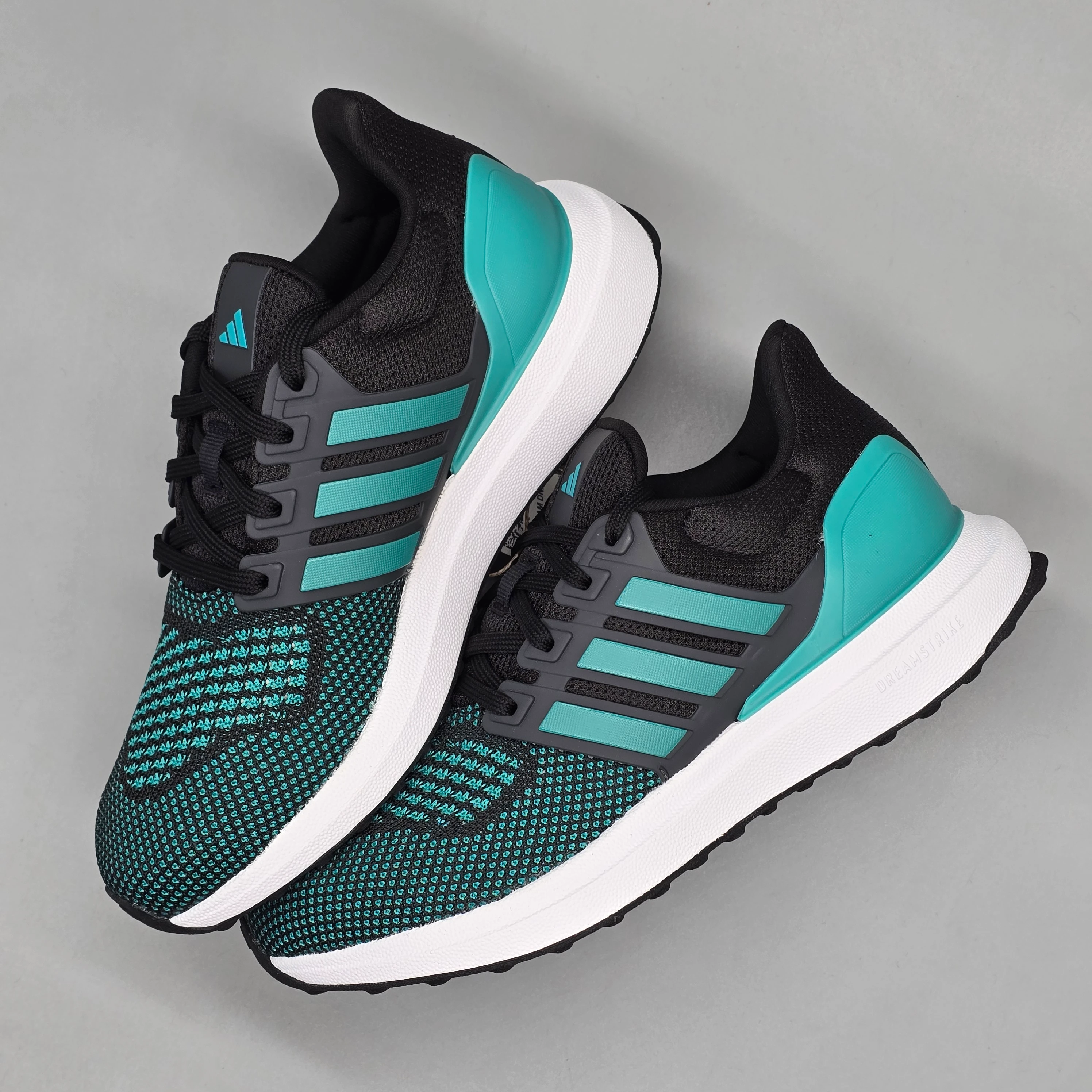 ADIDAS ULTRADREAM DNA 10