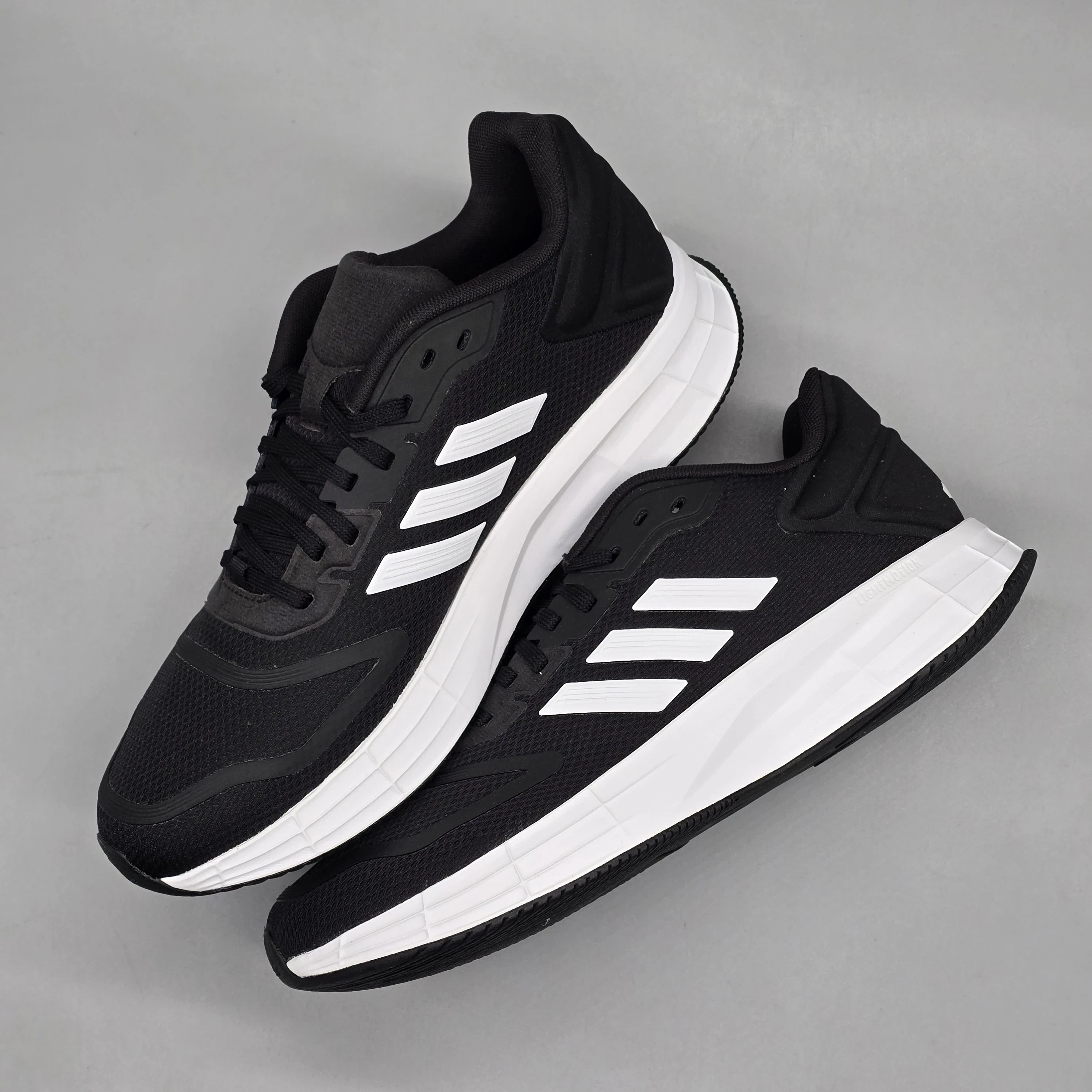 ADIDAS DURAMO 10  9