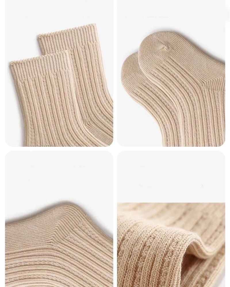 MEDIAS BEIGES CORTAS 4