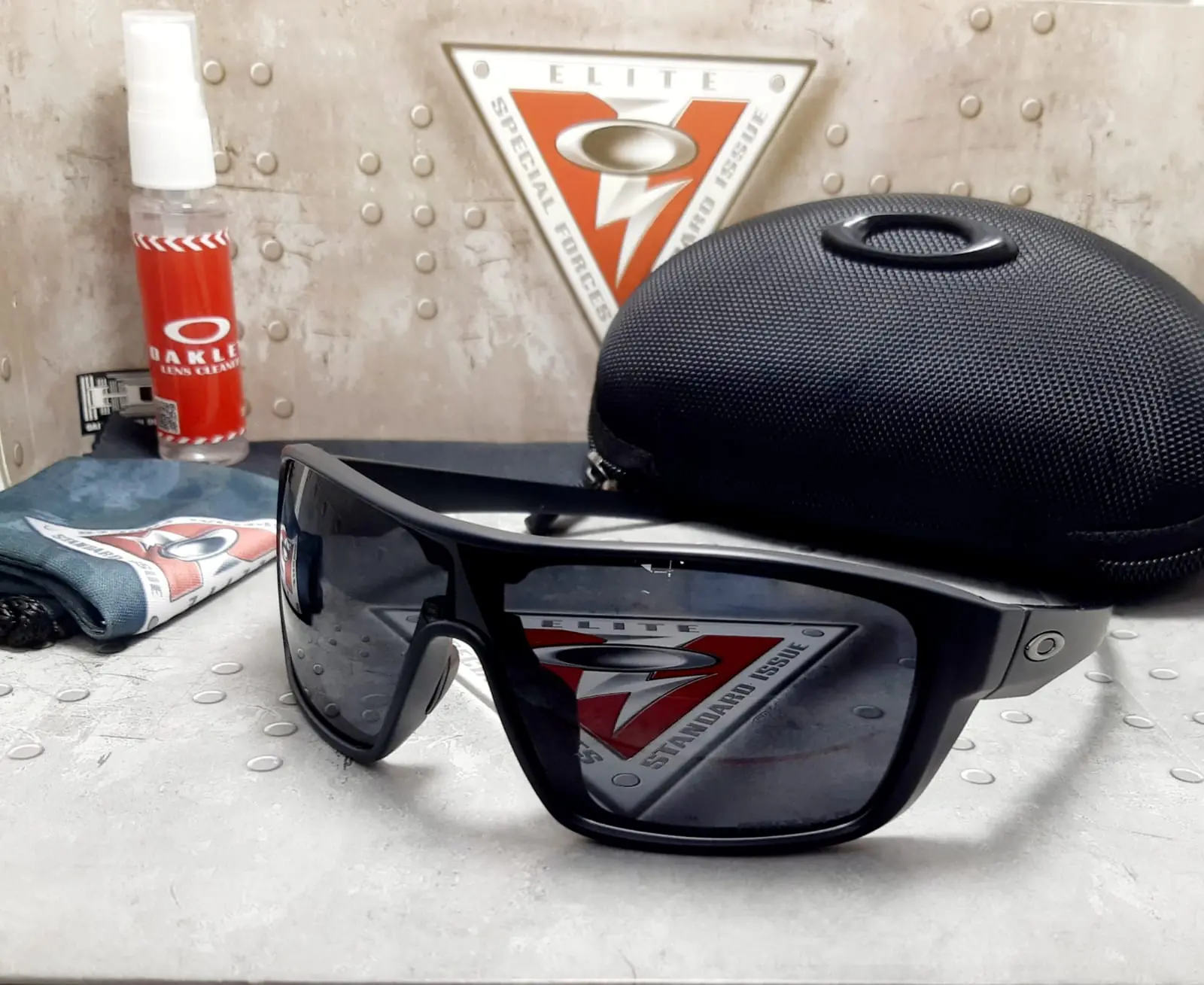 Oakley MX AAA 6