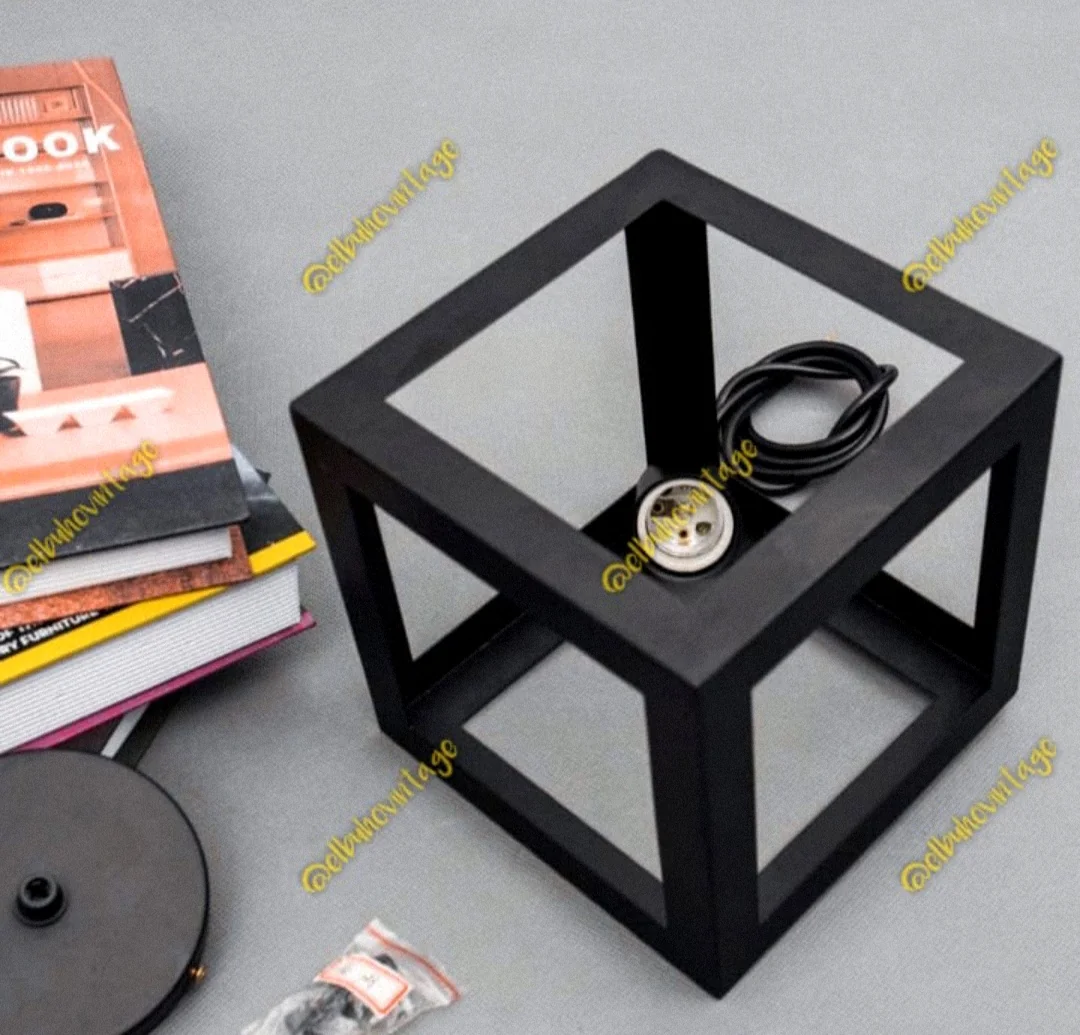 Lámpara Colgante Tipo Cubo 9