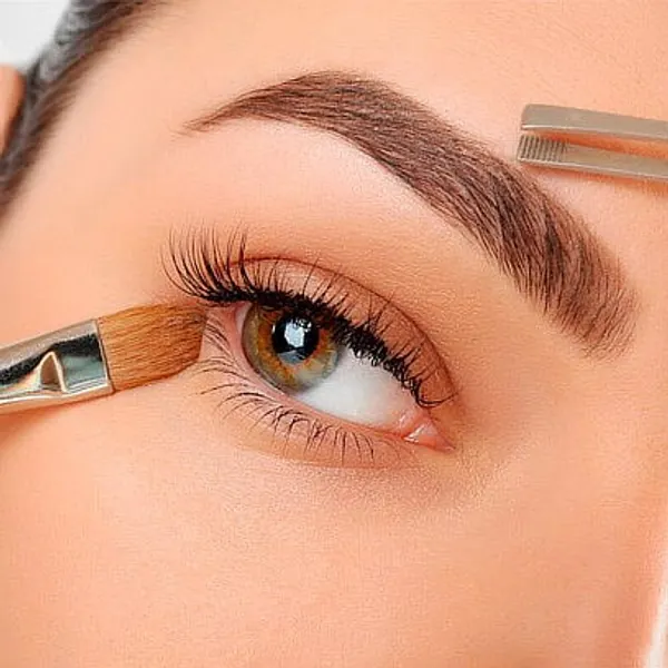 Cejas y pestañas