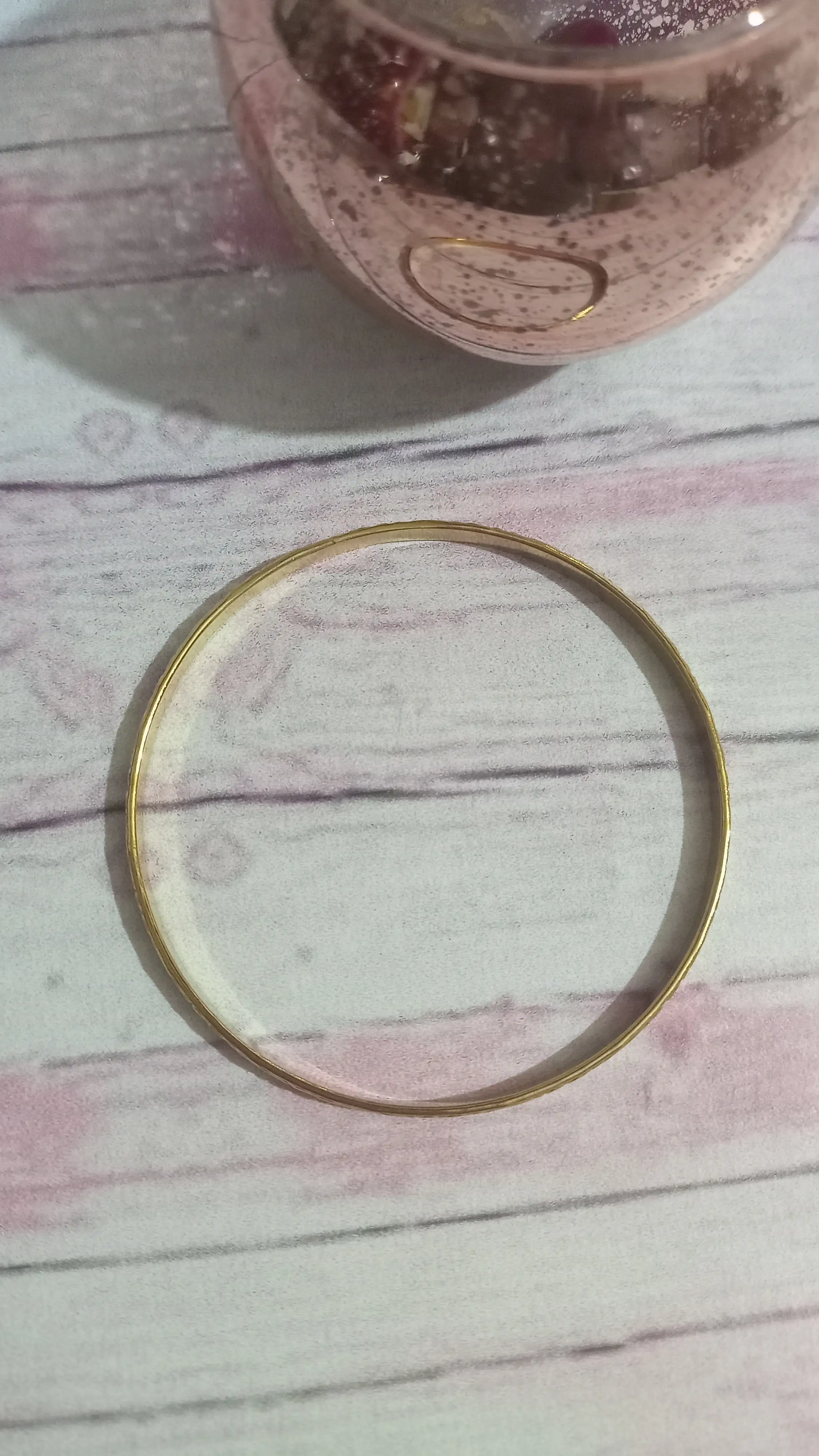 ESCLAVA LABRADA,EN ACERO DORADO  4