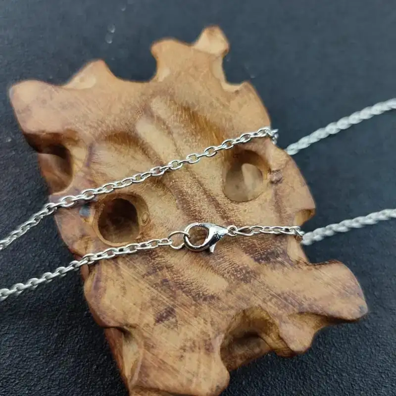 Collar de calavera  3