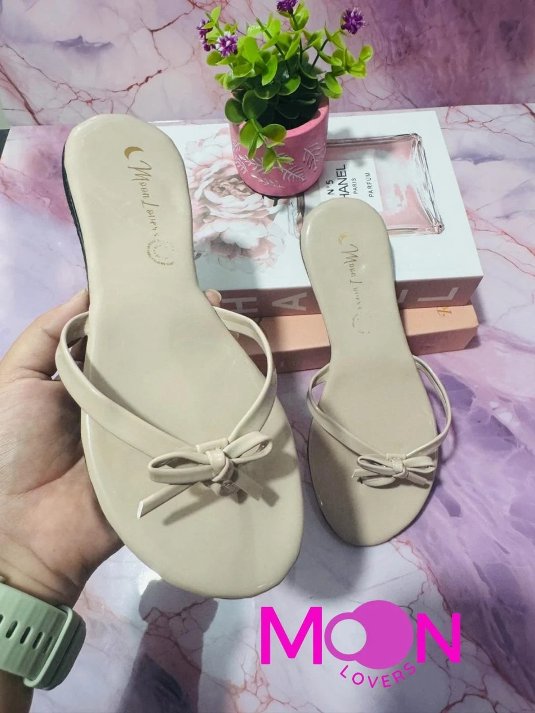 Mod.1055 Sandalia Dama Moño Charol Nude