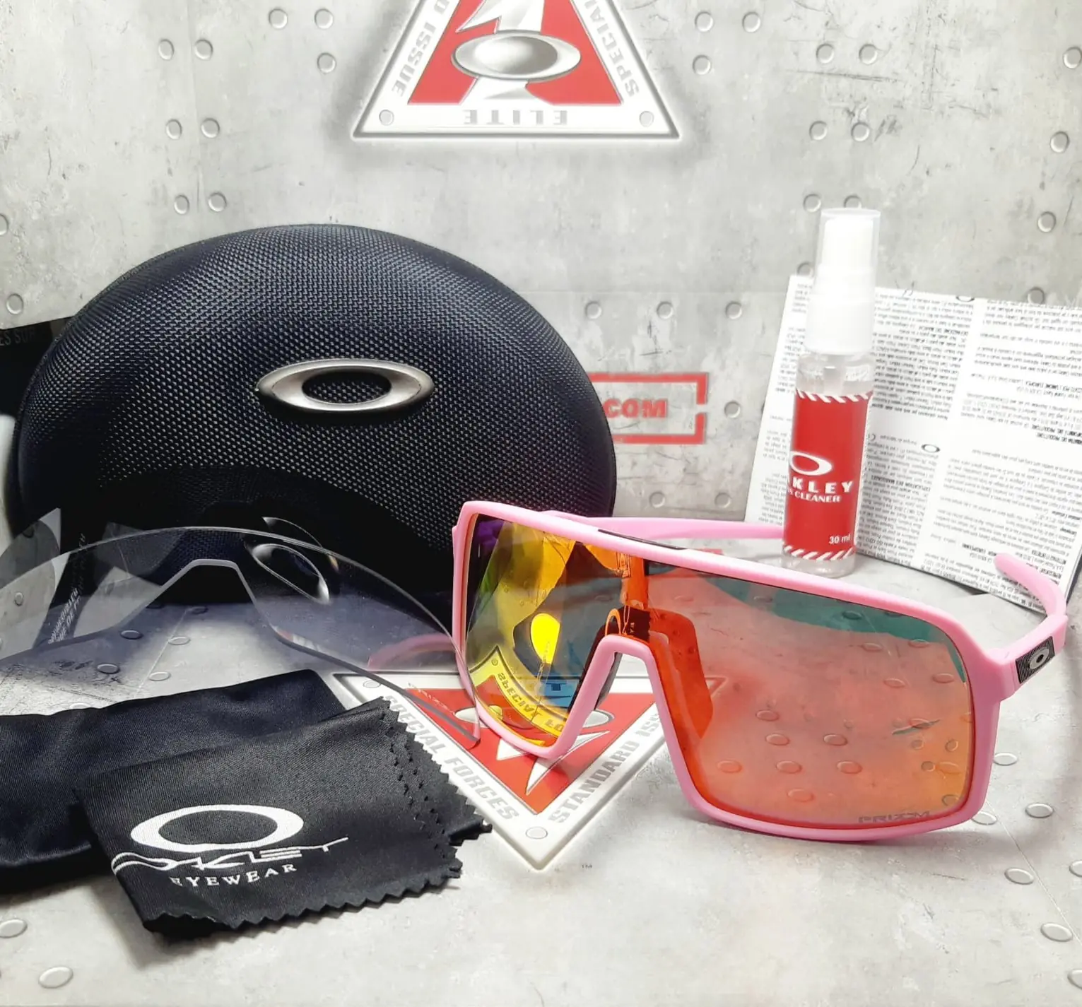 GAFAS OAKLEY SUTRO AAA  5