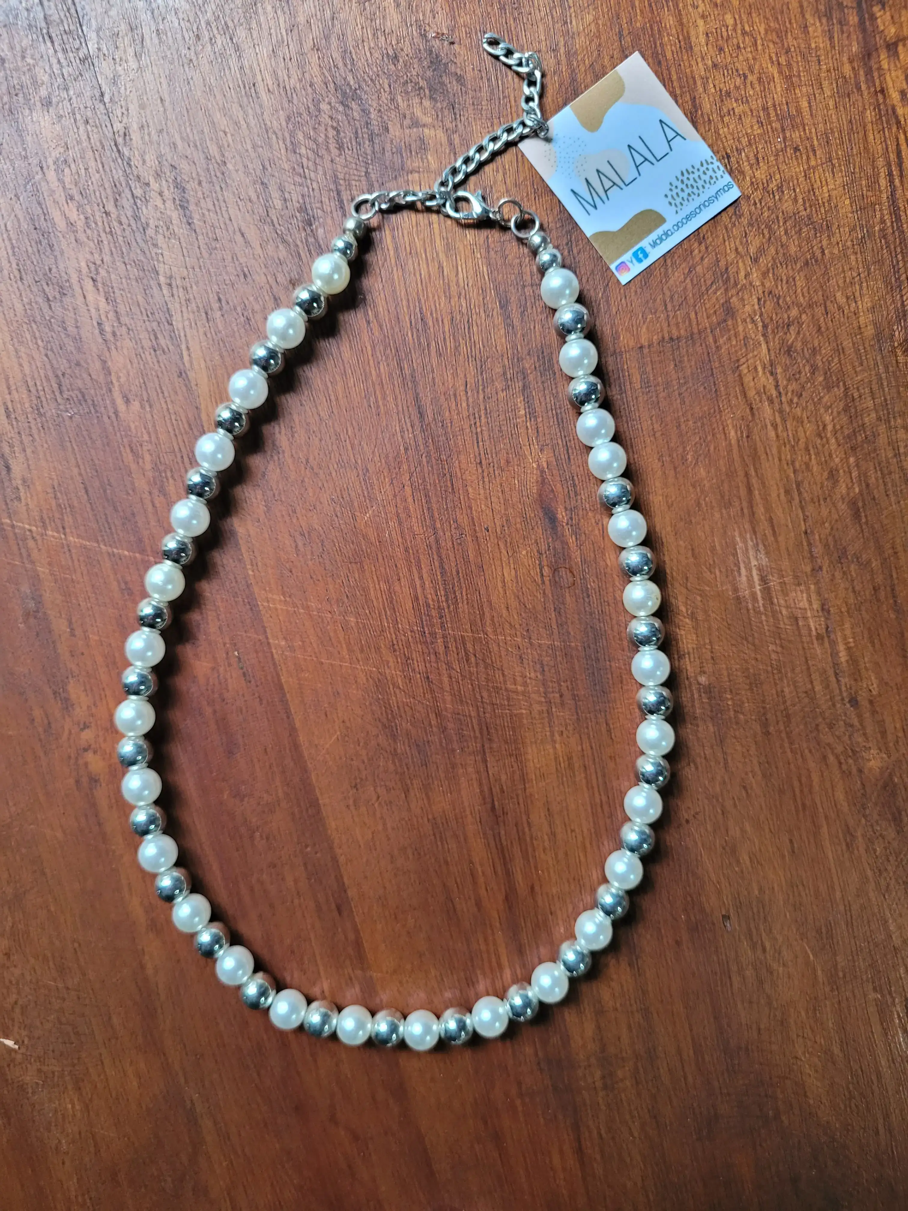 Collar perlas y niquel 6 mm 47