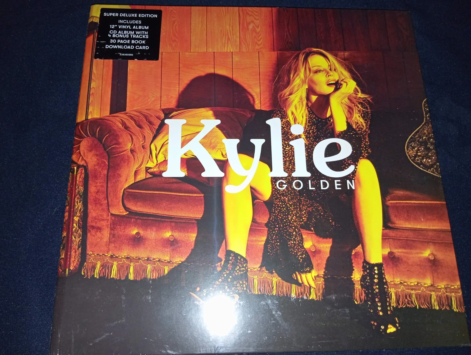 Kylie Minogue - Golden (VINYL+CD)(SUPER DELUXE EDITION)(UK.)
