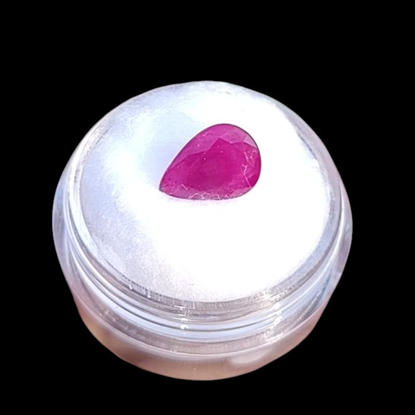 Rubies Tallados