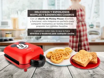 Waflera Sandwichera Atma Eléctrica 2 en 1 Roja Disney 5