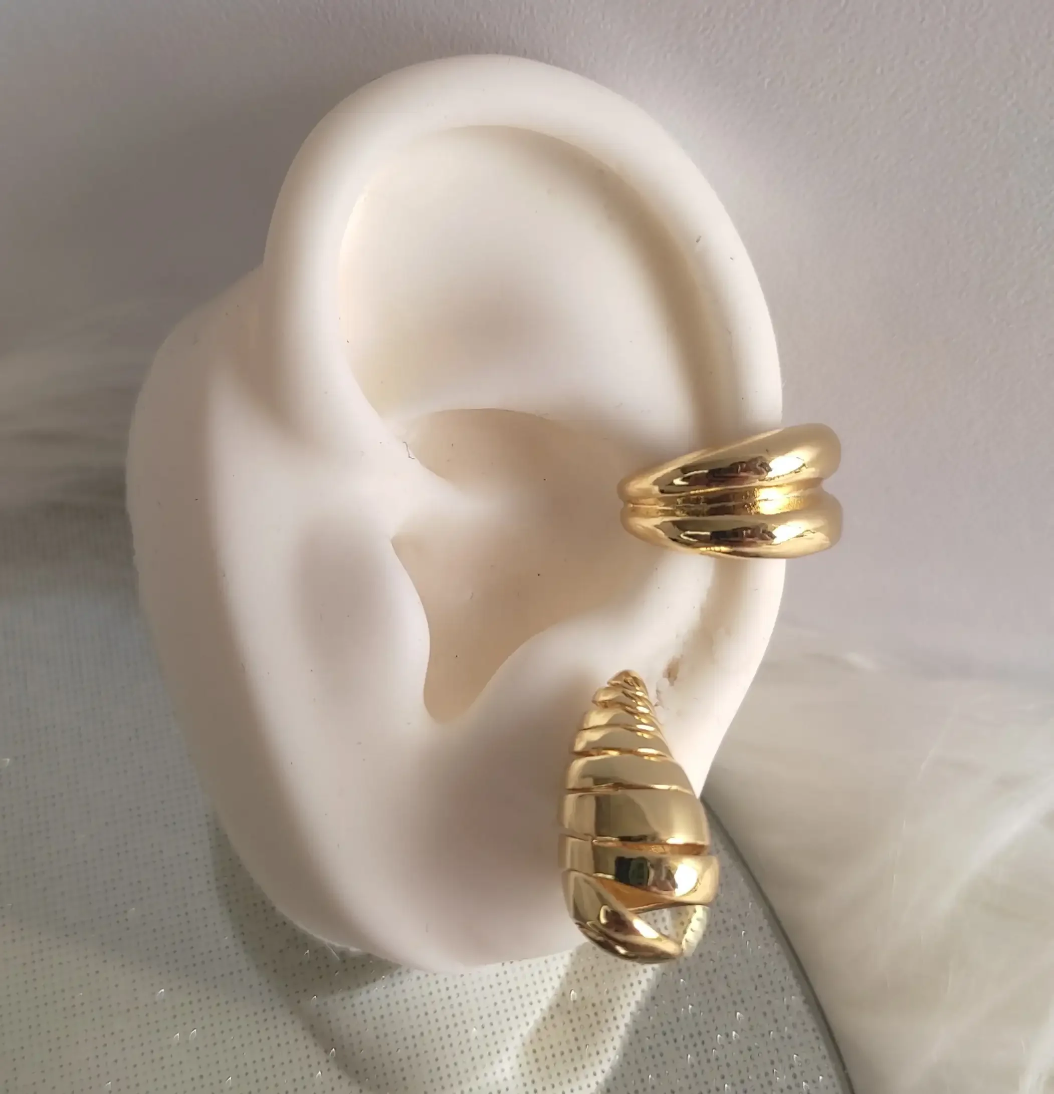 EARCUFF DOBLE VANITY 2