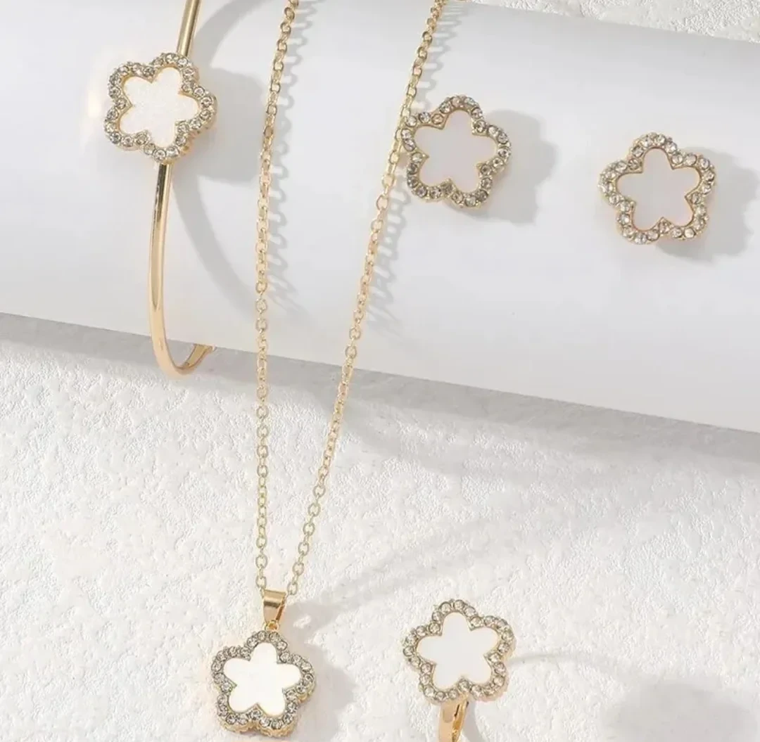 Flowers Conjunto