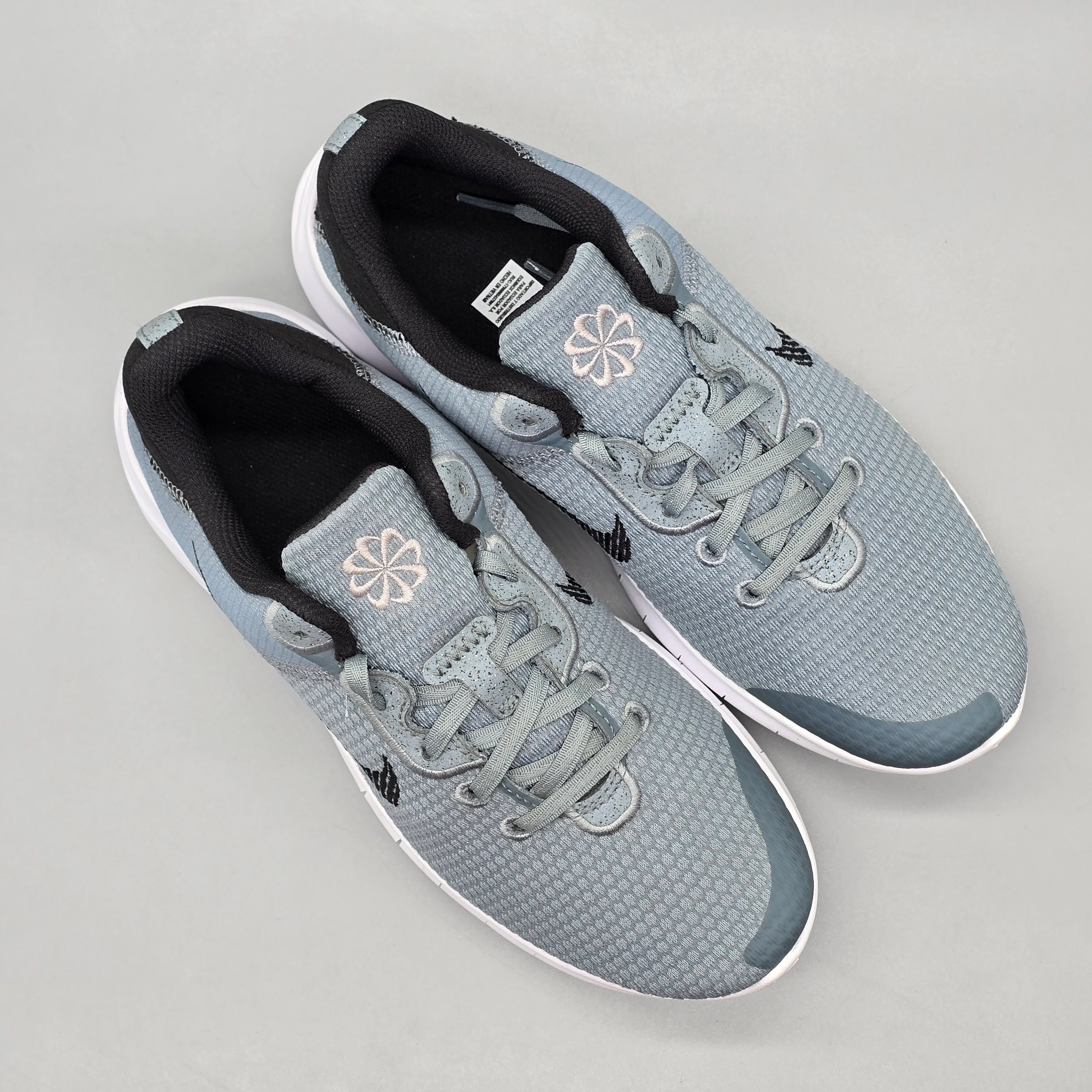 NIKE FLEX EXPERIENCE RUN 11 4