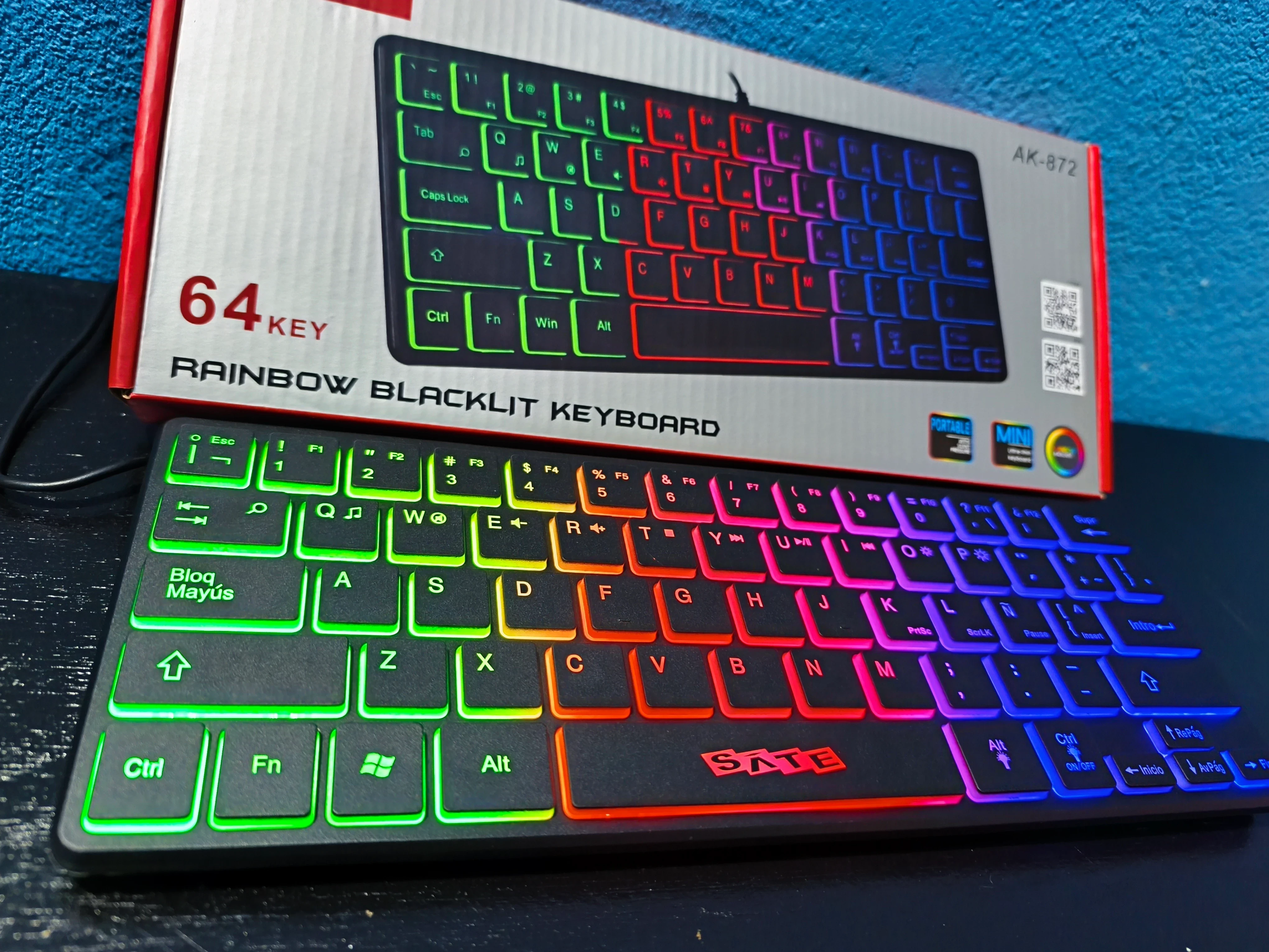 Teclado Mini Sate Con Luces RGB