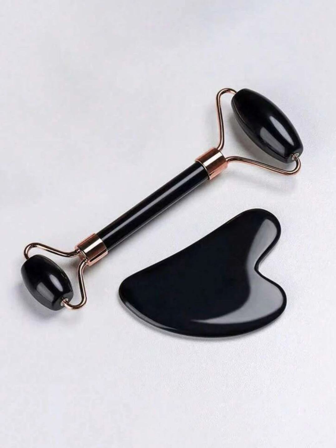 Set Facial de Obsidiana Negra | Rodillo + Gua Sha de Corazón 🖤✨ 5