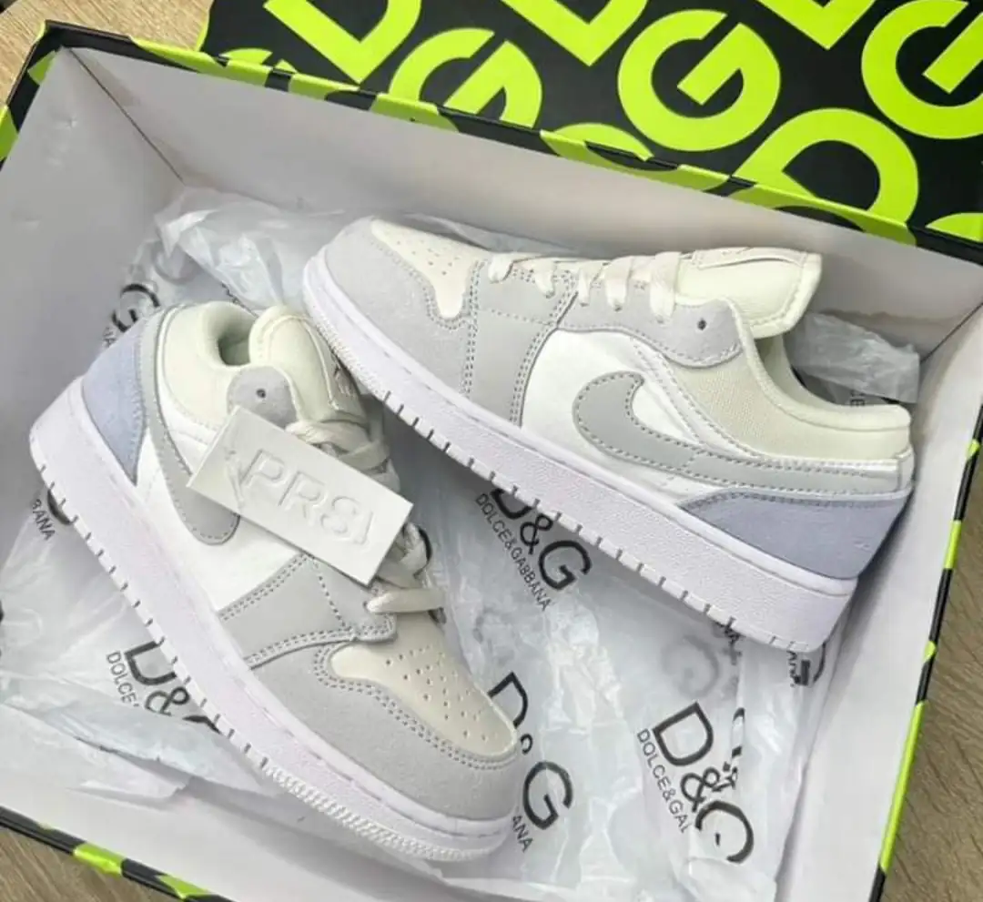 Jordan 1 slow paris